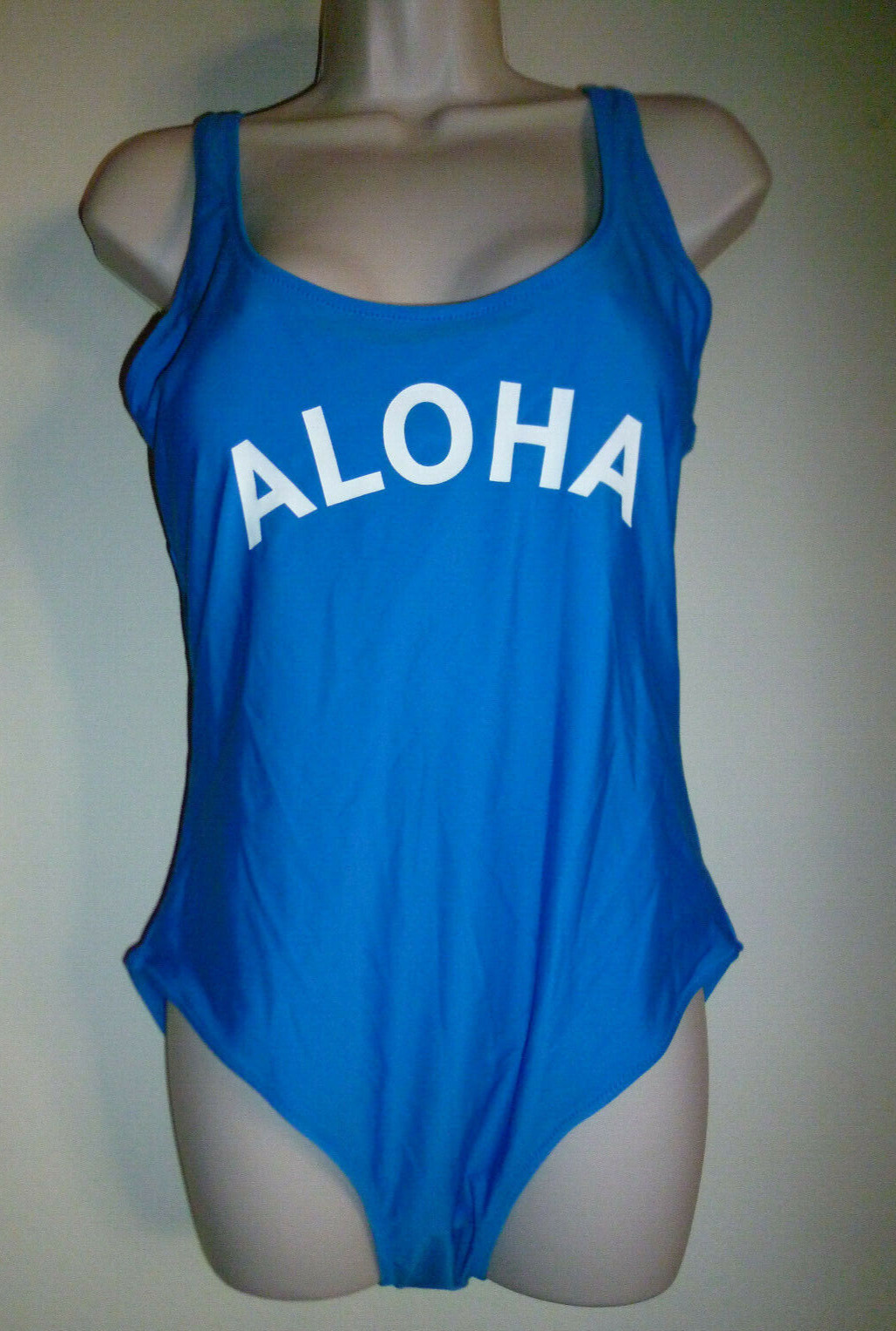 **OLD NAVY** Swimsuit One Piece Size ((L)) 80% Nylon * 20% Spandex. New/W/T