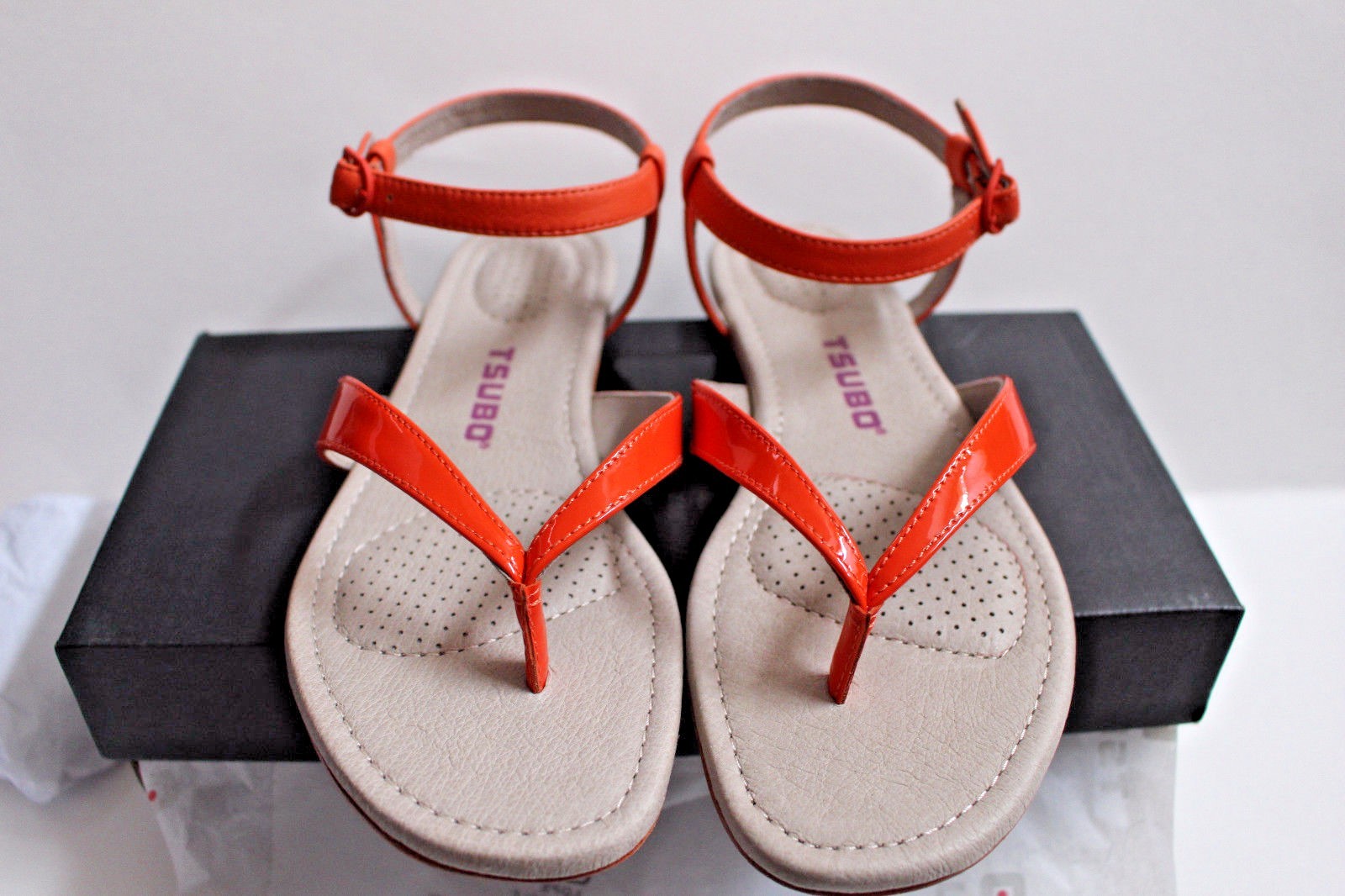 Authentic, Genuine Leather Sandal Women’s Tsubo Bellah, Terracota, M, 70% OFF