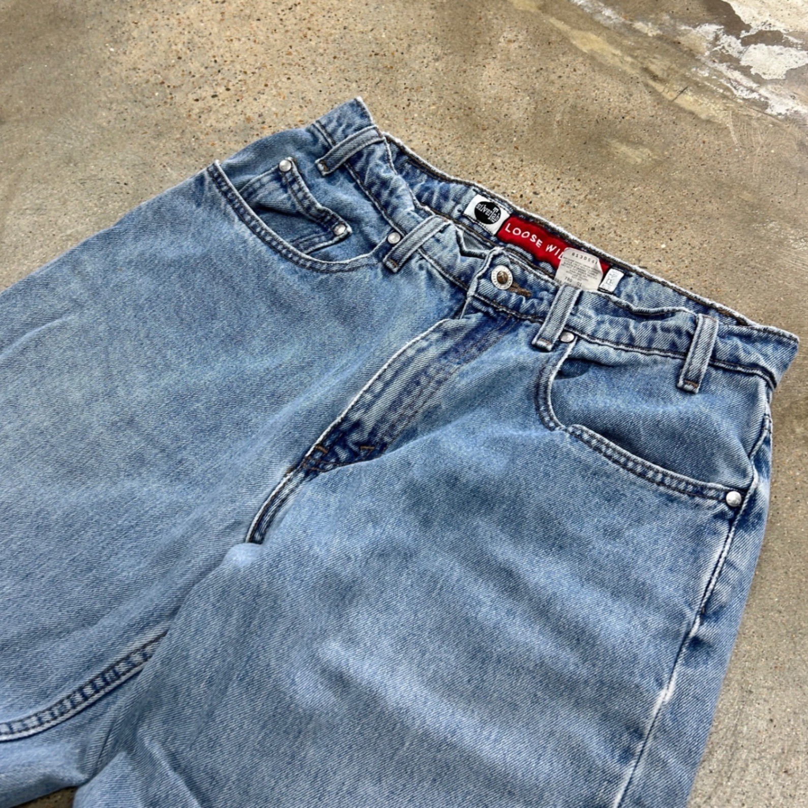 90s Levi’s SilverTab Baggy Skater Loose Wide Leg Jeans W32 L34 Light Wash Blue