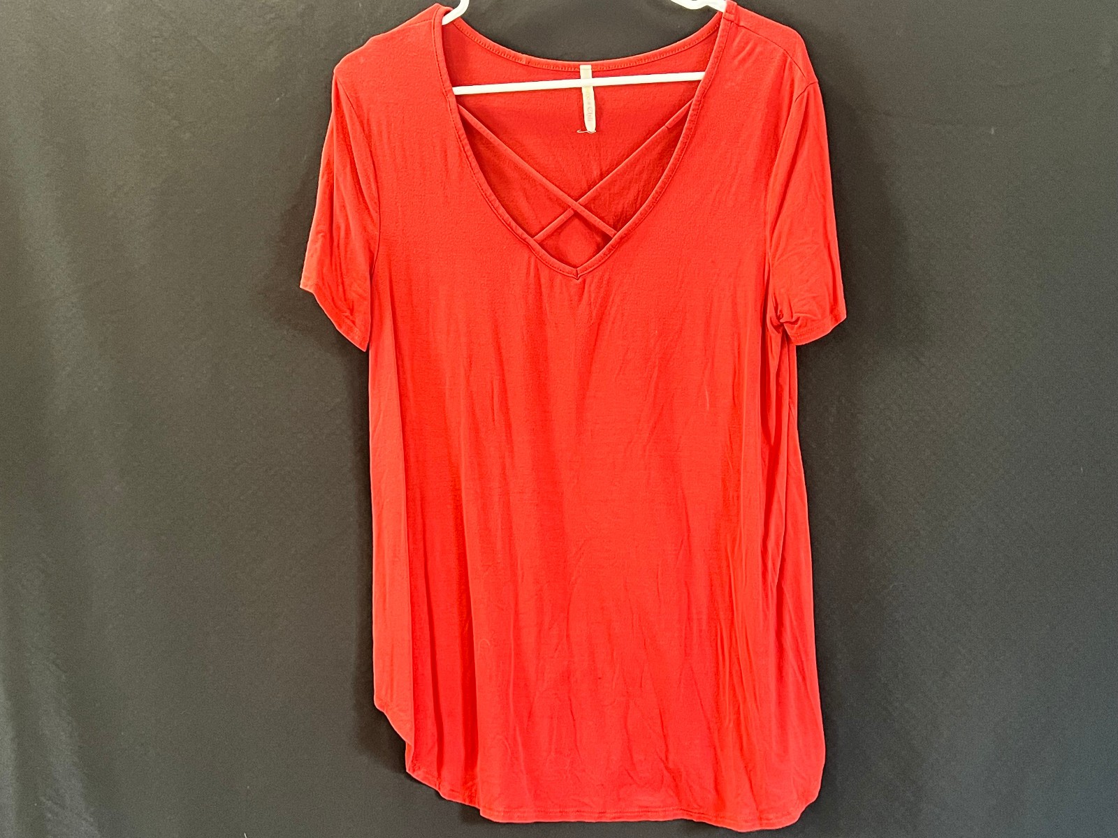 Lime N Chili Women Large Orange Criss Cross V Neck Flowy Tunic Top