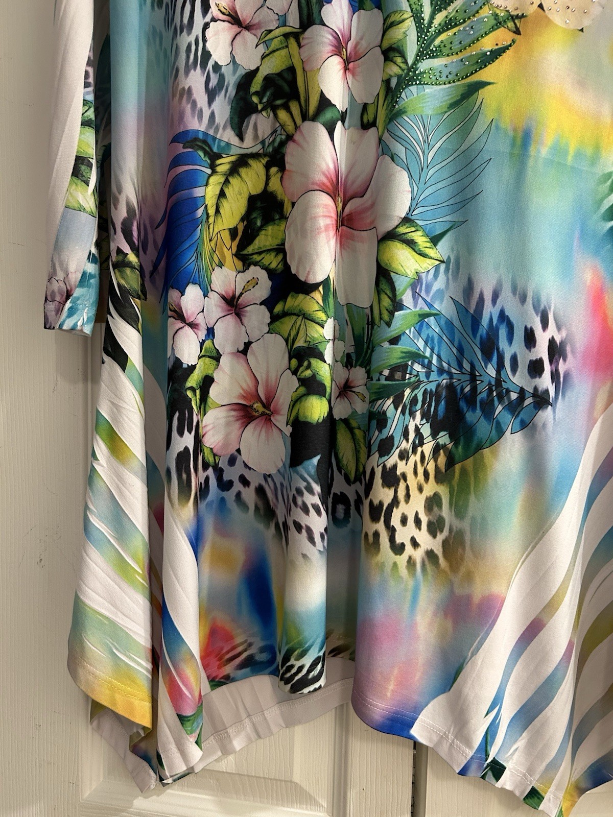 Cactus Tropical Orchids Tunic Top~Embellished~Traveler knit~38 bust~Asymmetric~S