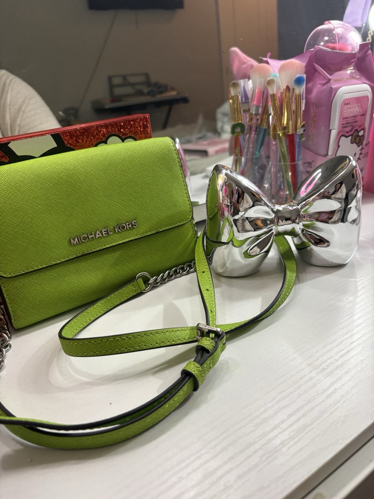 Michael Kors Green Small Crossbody Bag Snap Closure Chain Strap Silver Hardware
