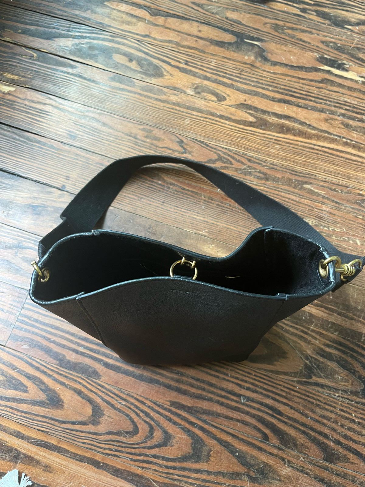 CELINE Sangle Seau Calfskin Black Shoulder Bucket Bag with Detachable Strap