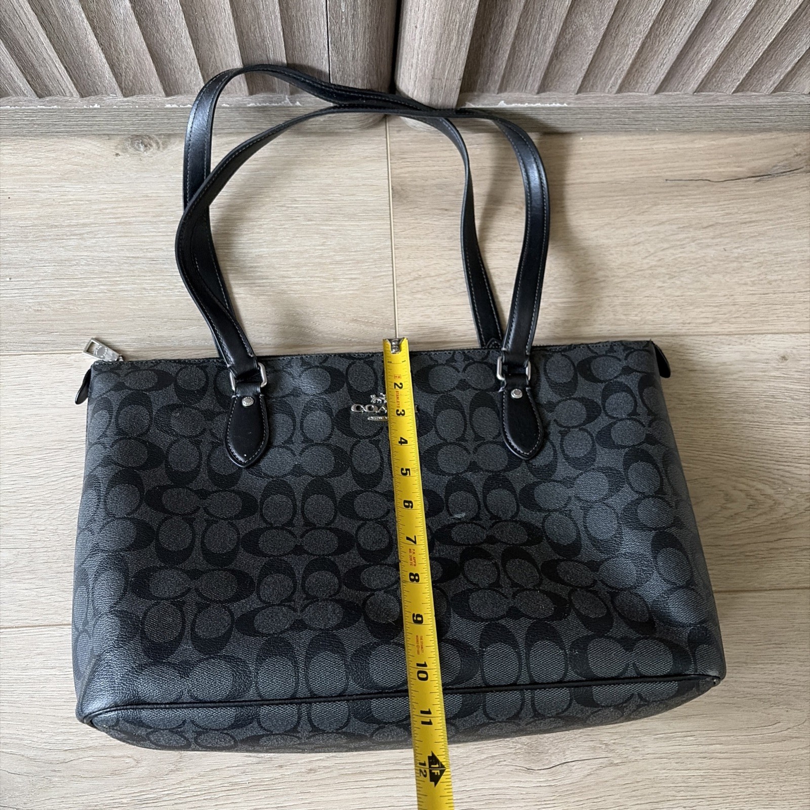 Coach Gallery Tote CH504 Signature Canvas Black Smoke Zip Top Shoulder Bag