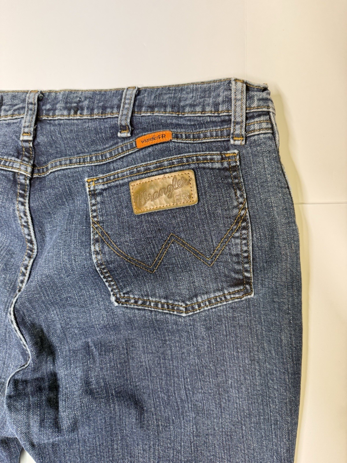 Wrangler Advanced Comfort FR Jeans Men’s Size 38×30 FRAC47D Denim Blue HRC2 2112