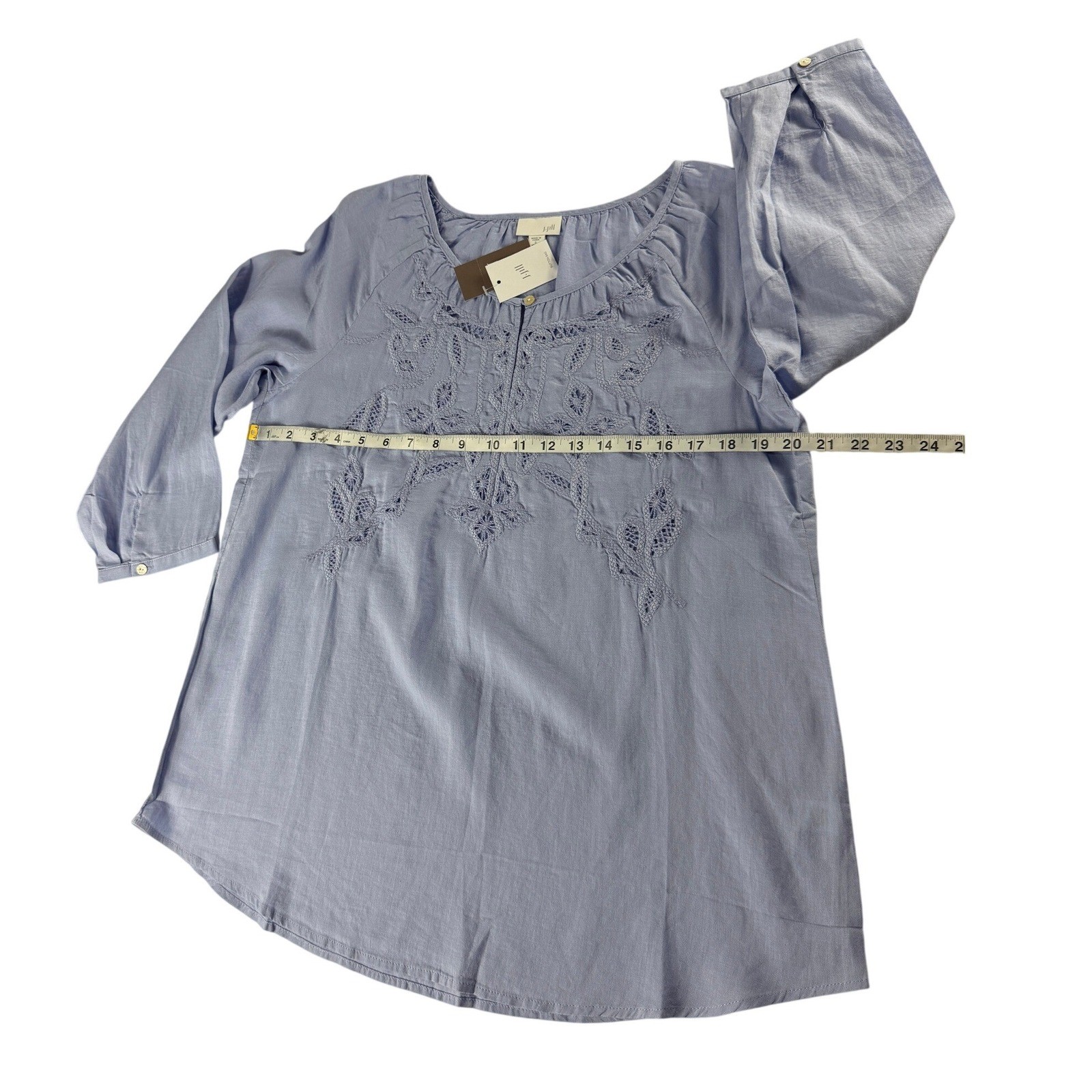 J. Jill Soft Hyacinth Blue Linen Blend Embroidered Eyelet Top Small 719622 NWT