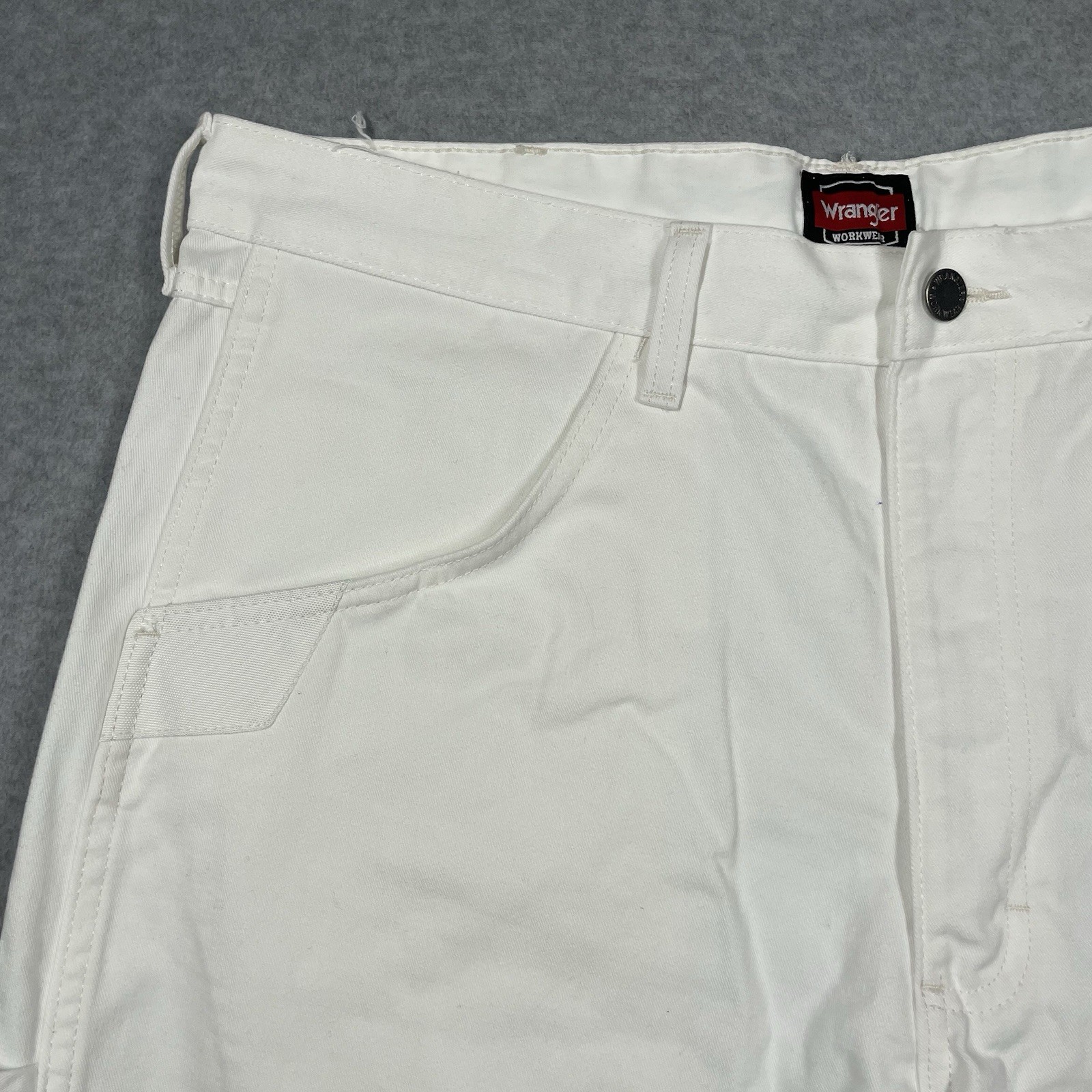 Wrangler Carpenter loop painter Jeans Men’s (fits 37×33) white straight solid