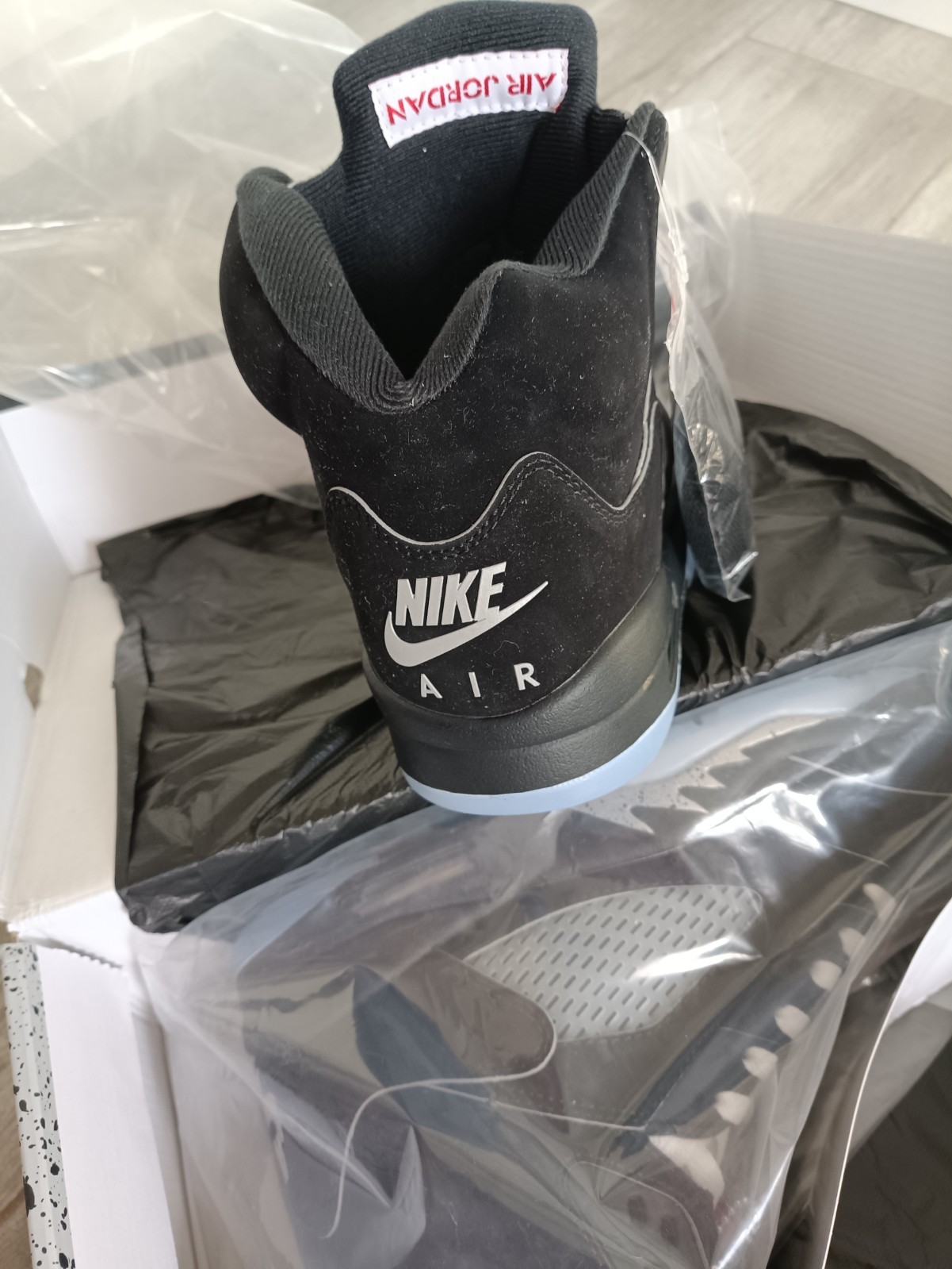 Air Jordan 5 Retro OG Black Metallic
