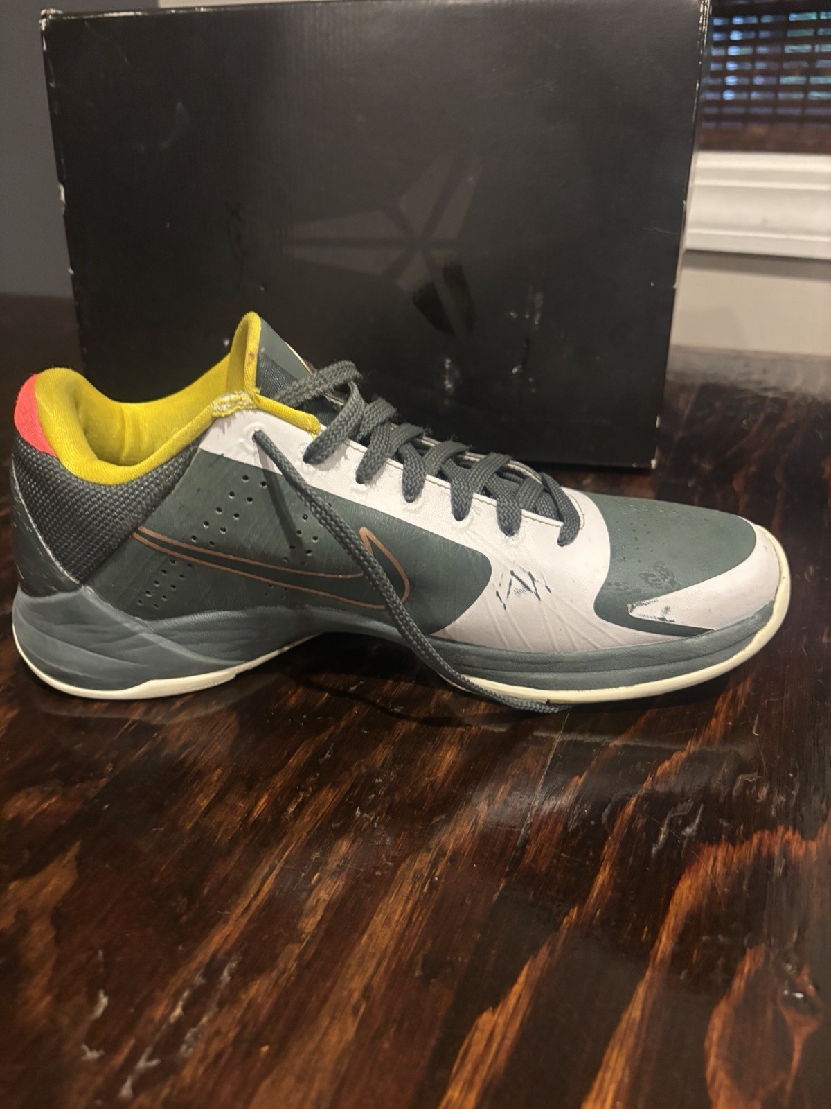 Nike Kobe 5 Protro EYBL Forest Green Yellow Size 10