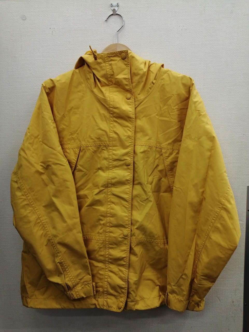 EDDIE BAUER Nylon Jacket YEL Used