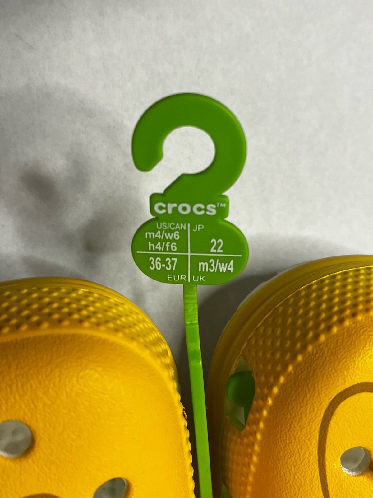 Crocs x McDonald’s W6 M4 Yellow Classic Birdie Big Bird Clog 2023 Edition