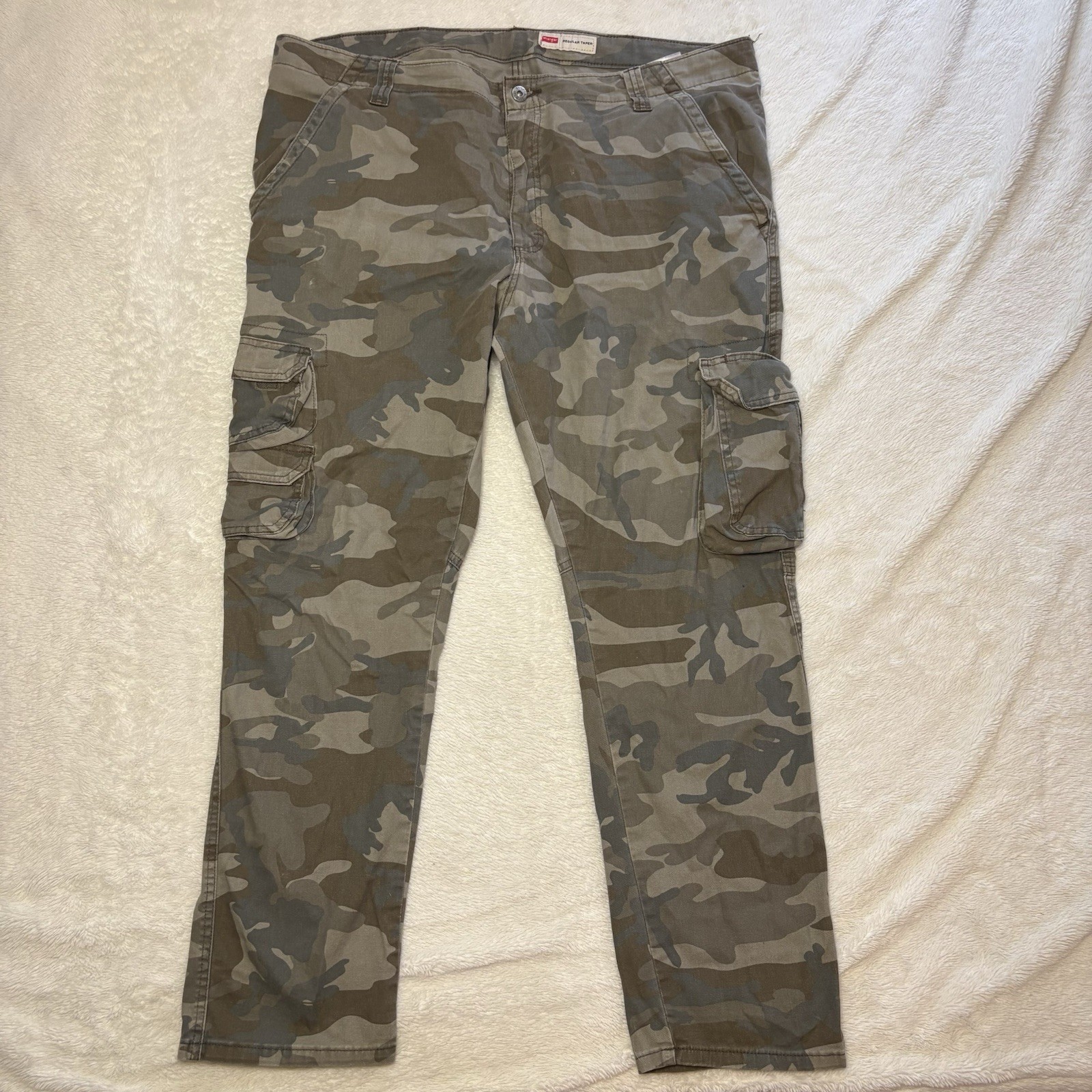 Men’s Wrangler Cargo Pants Camo 40×30 Regular Taper 98% Cotton 2% Elastane Work