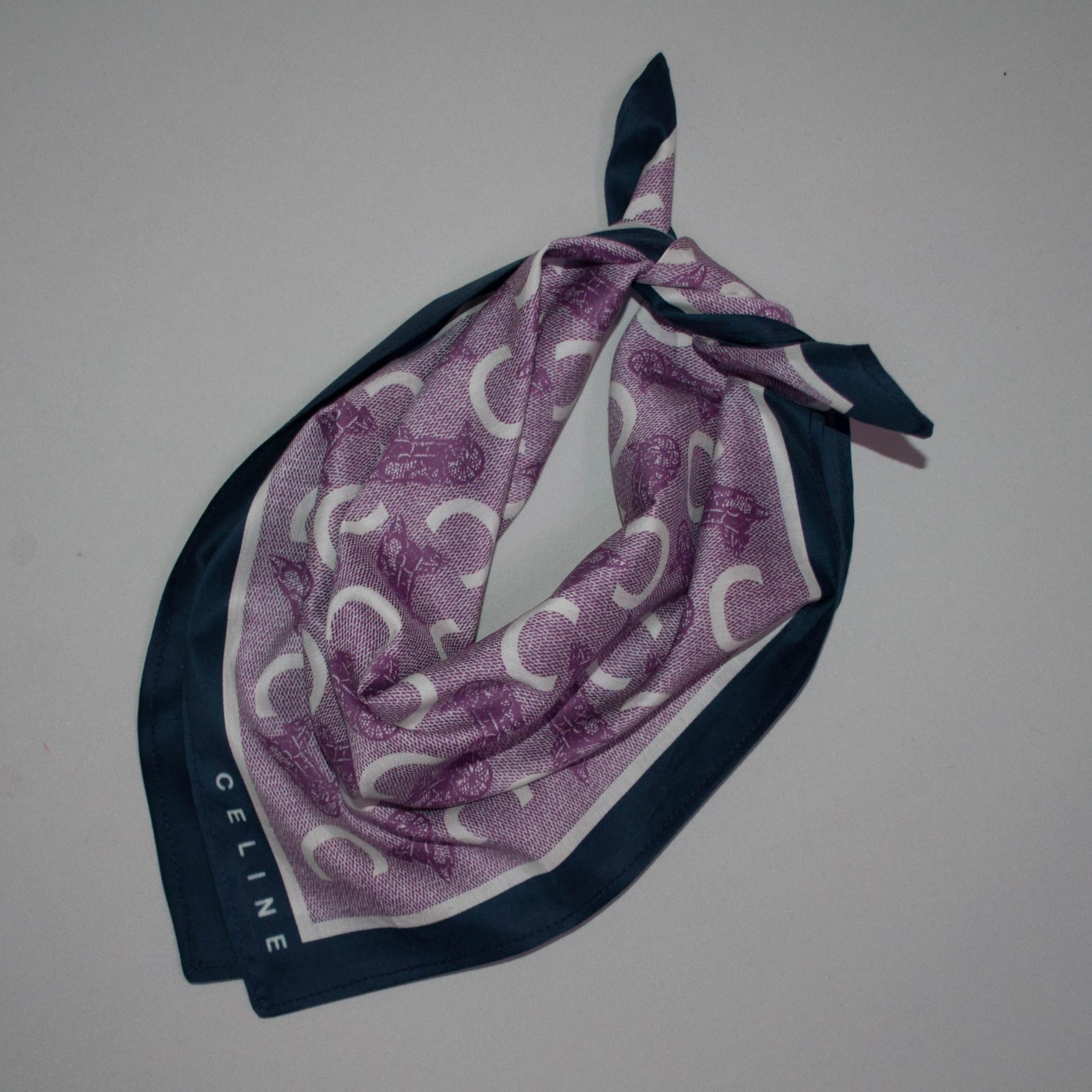 Celine horse and carriage pattern mulberry silk & cotton scarf Logo 47x47cm.