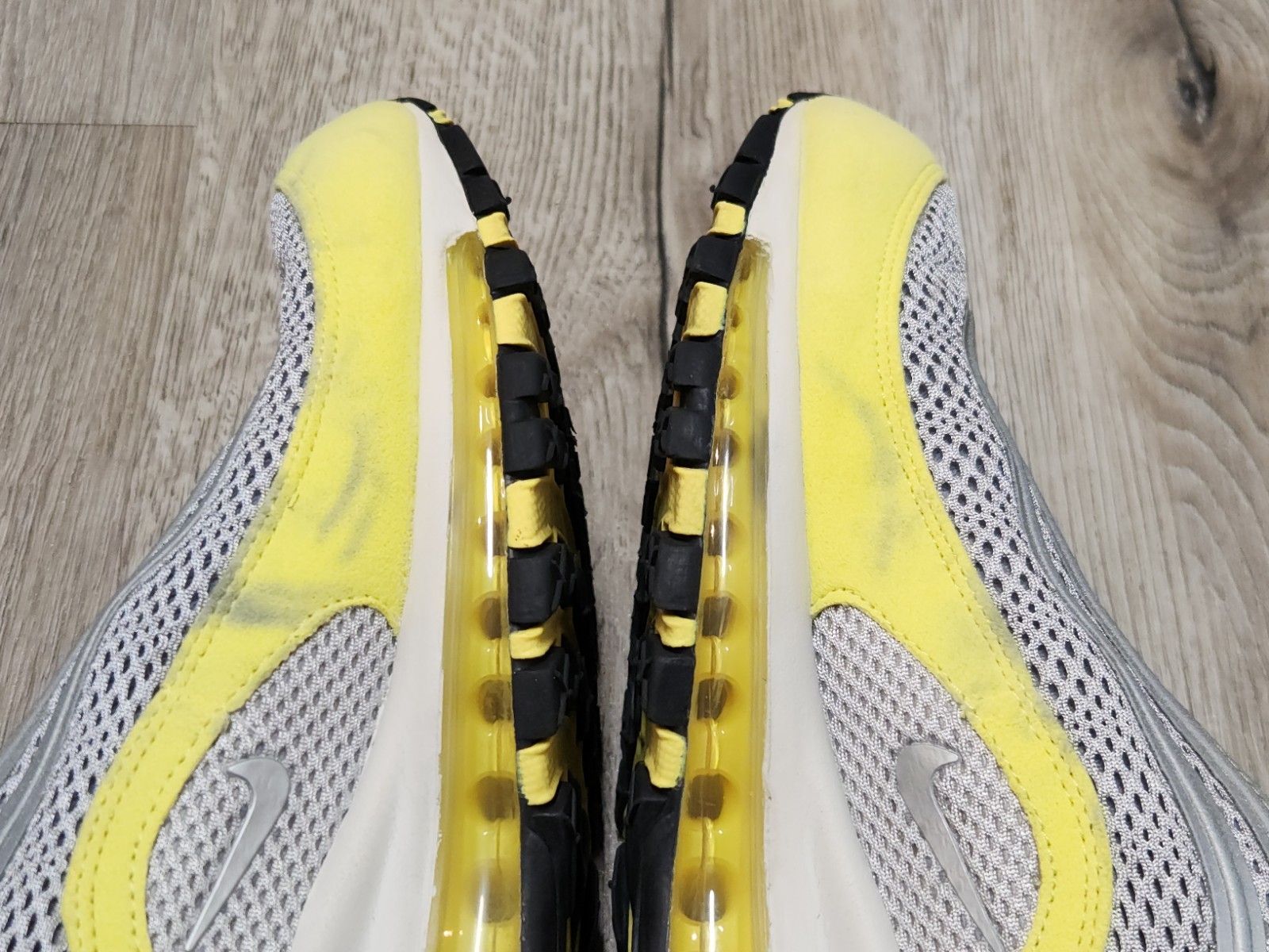 Nike Air Max 97 Premium Metallic Silver Electric Yellow Womens Shoes Size 9.5