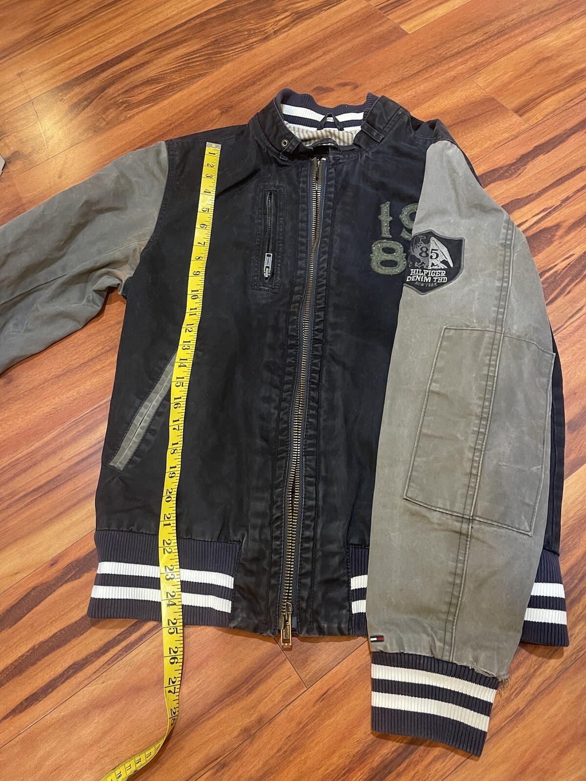 Tommy Hilfiger Vintage Denim Superior New York 1985 Jacket. Size Medium