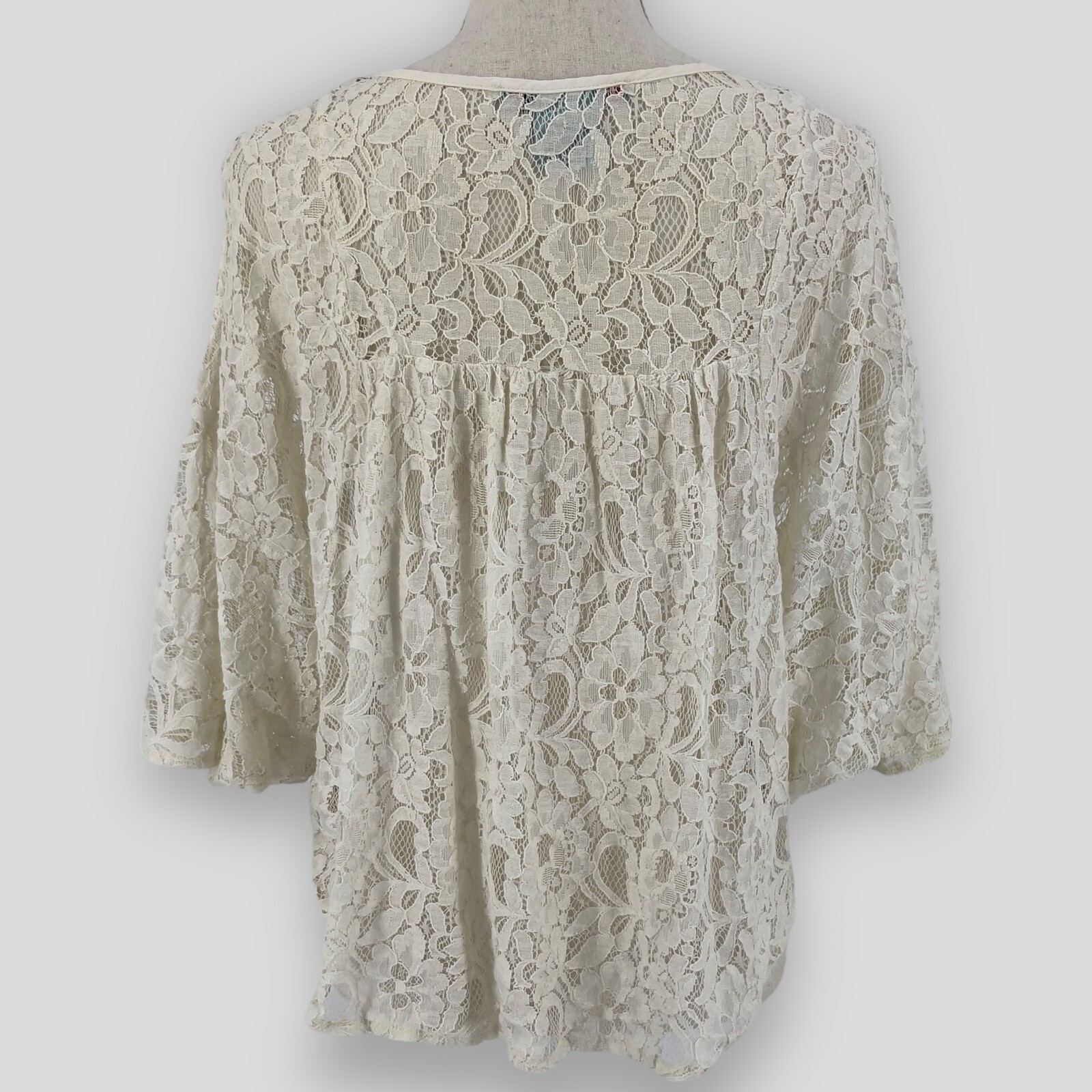 Flying Tomato Poncho Blouse Womens Short Sleeve Lace Batwing Bohemian Top Medium