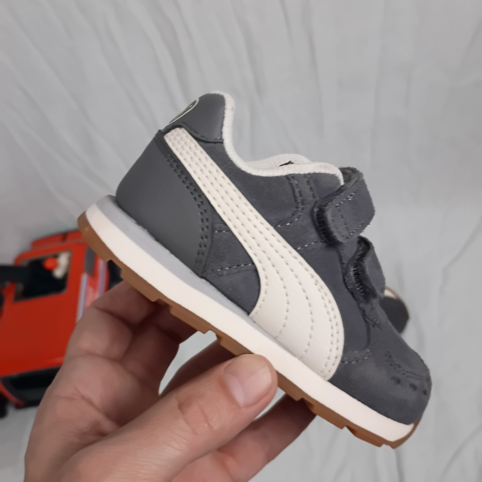 TODDLER PUMA ST RUNNER SHOES SIZE 6 CHILD BABY RUNNING GRAY PLAY SCHOOL