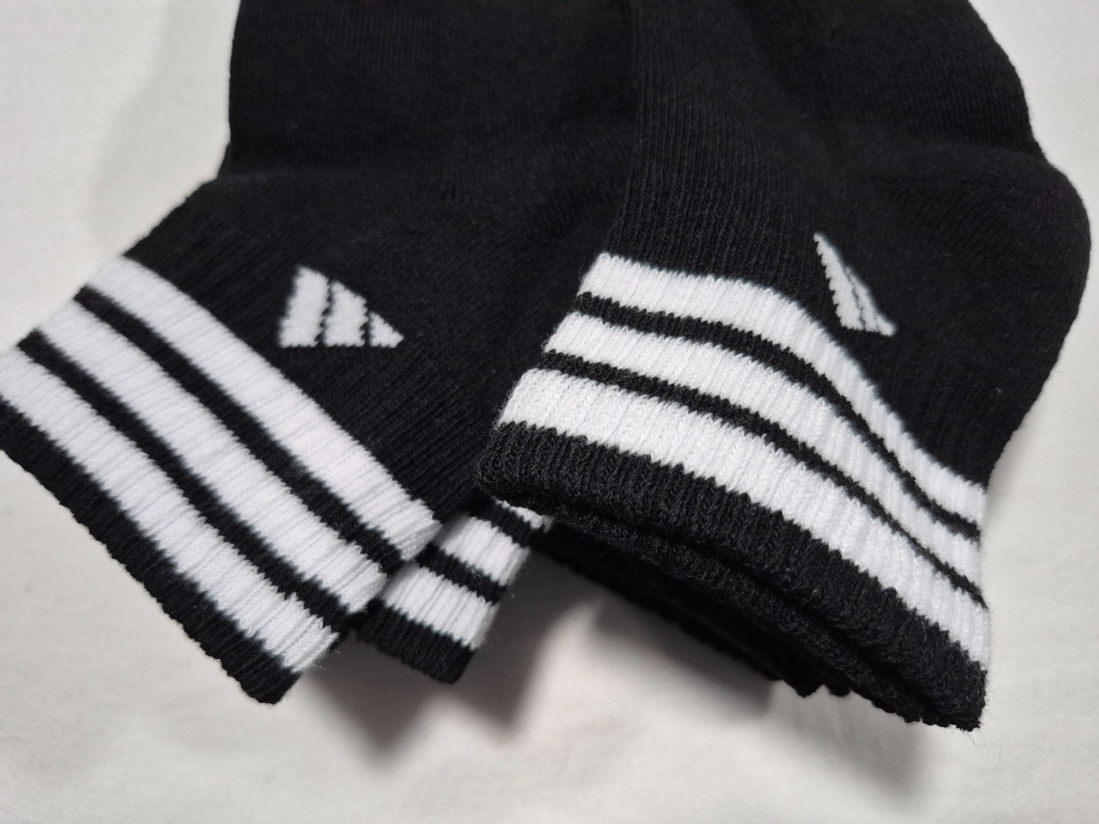 Adidas Men’s Clima Cool Cushioned Quarter Sports Comfort 6 Pairs Socks SZ 8-12