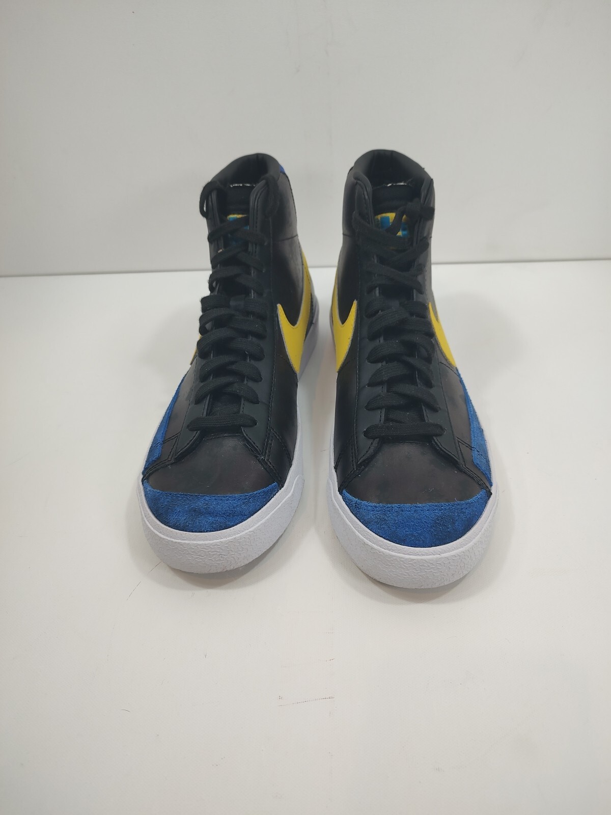 NIKE BLAZER MID Peace Love and Basketball Athletic Shoes NIKE BLAZER Men’s Sz 10