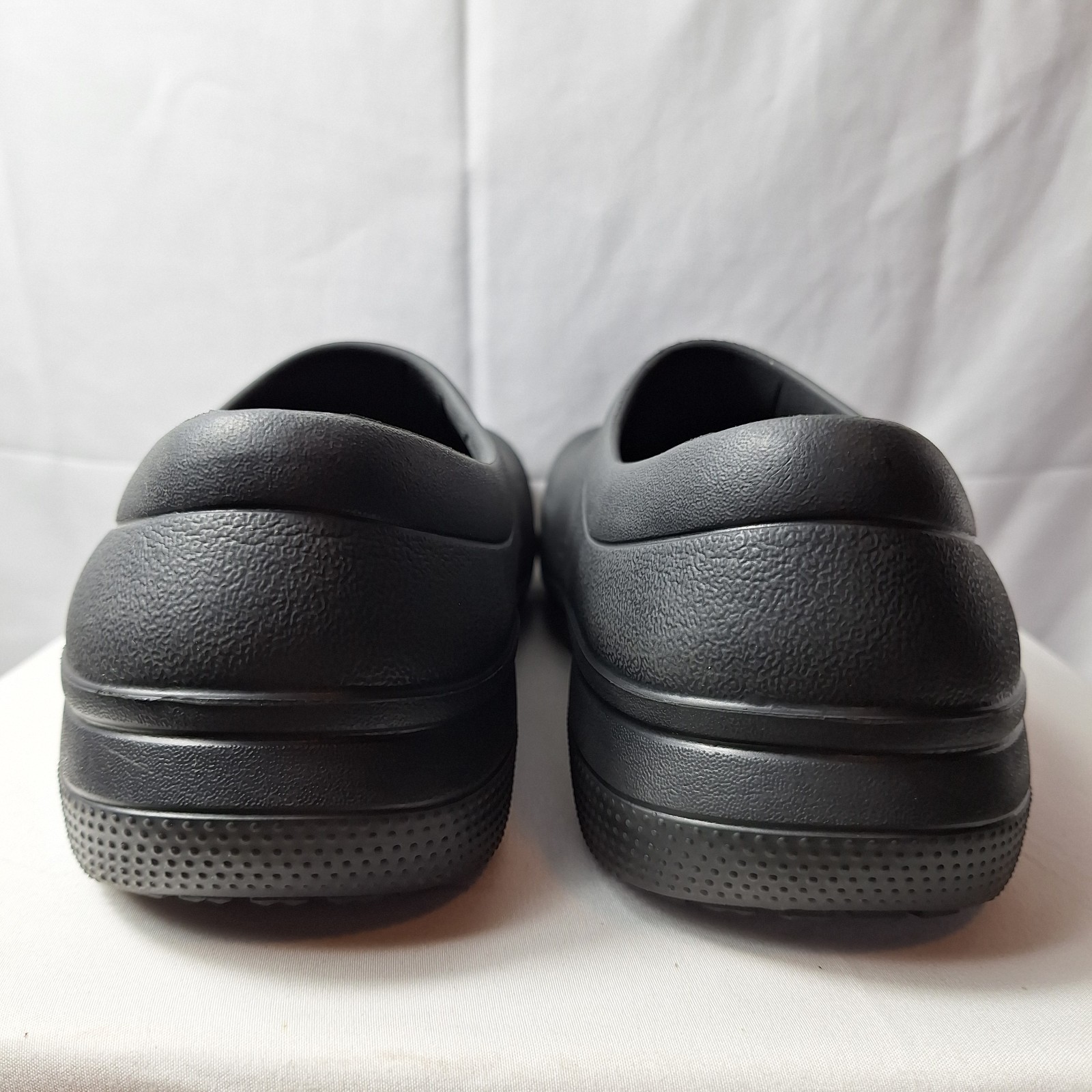 CROCS On-The-Clock Work Slip-On Sz Men/11 Women/13 Black Slip-Resist LiteRide