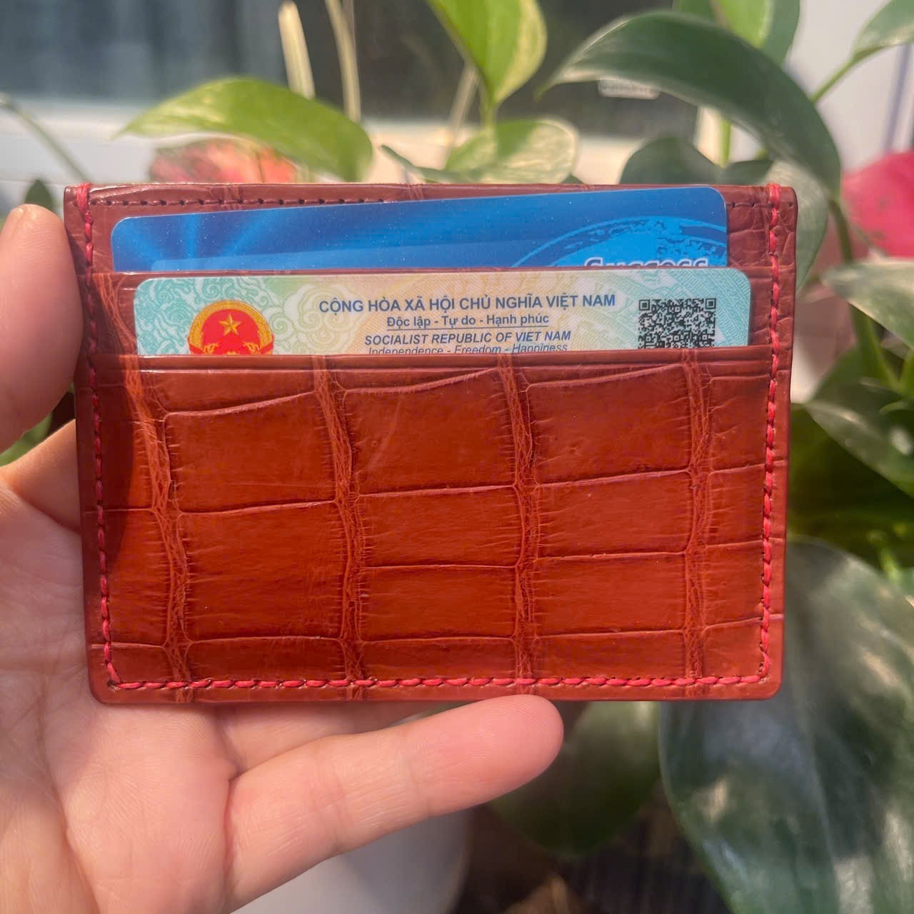GENUINE LEATHER SKIN CREDIT CARD HOLDER/ WALLET CARD HOLDER FOR MEN