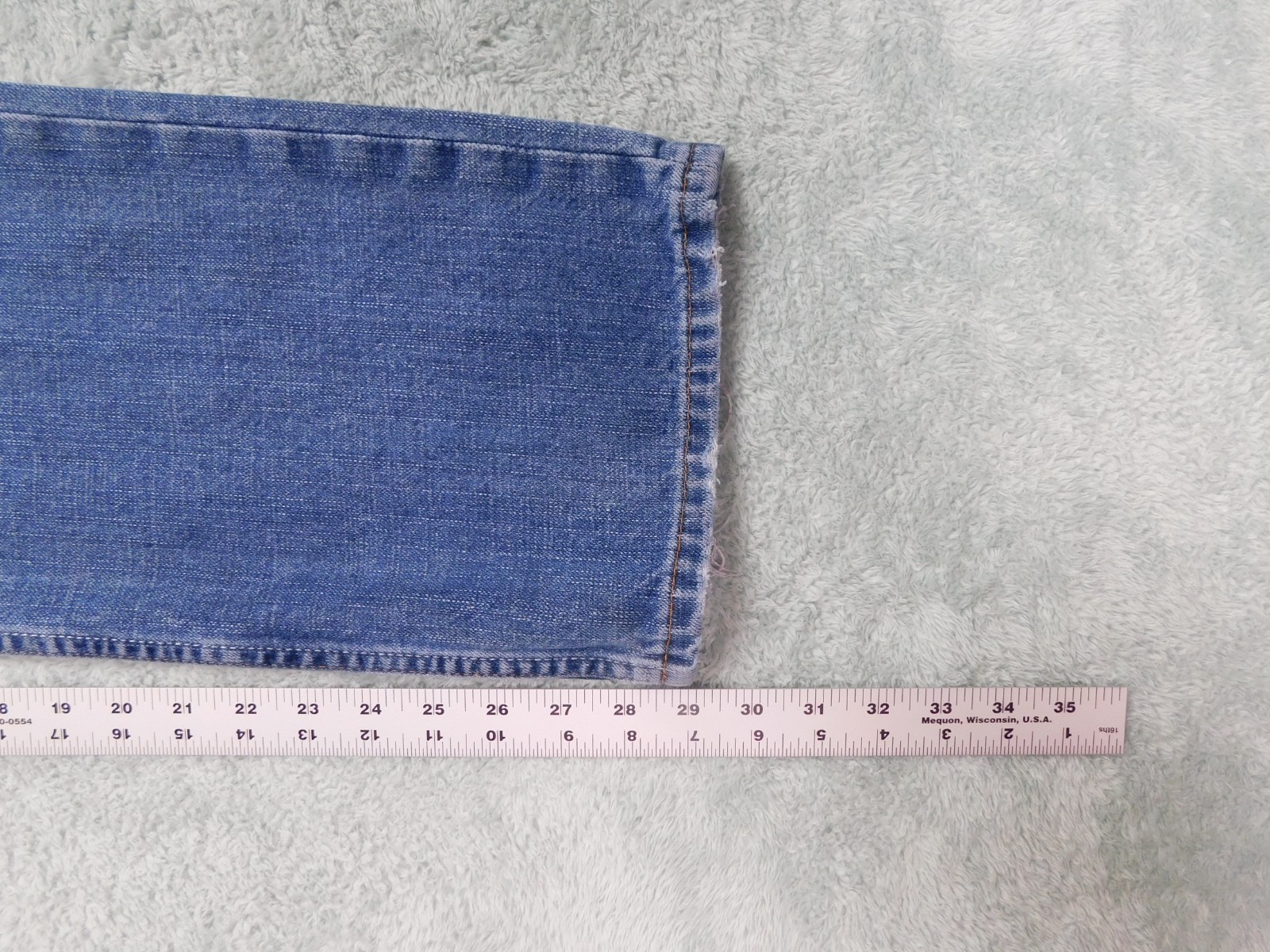 Tommy Hilfiger Men’s Relaxed Jeans Denim Blue Medium Wash Size 32×30*30Wx29L*