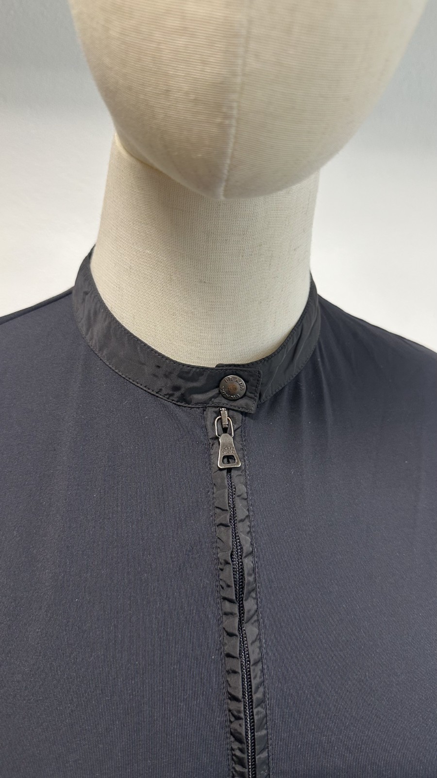 Prada Women’s black nylon-elastane blend zip-up top red tab Size S