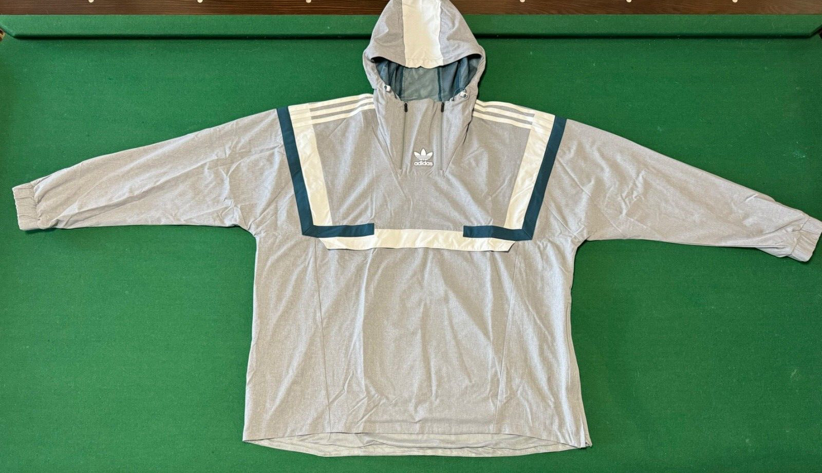 New! Mens 2XL ADIDAS BR8 OVER THE HEAD WINDBREAKER CHARCOAL GREY/CHALK PEARL