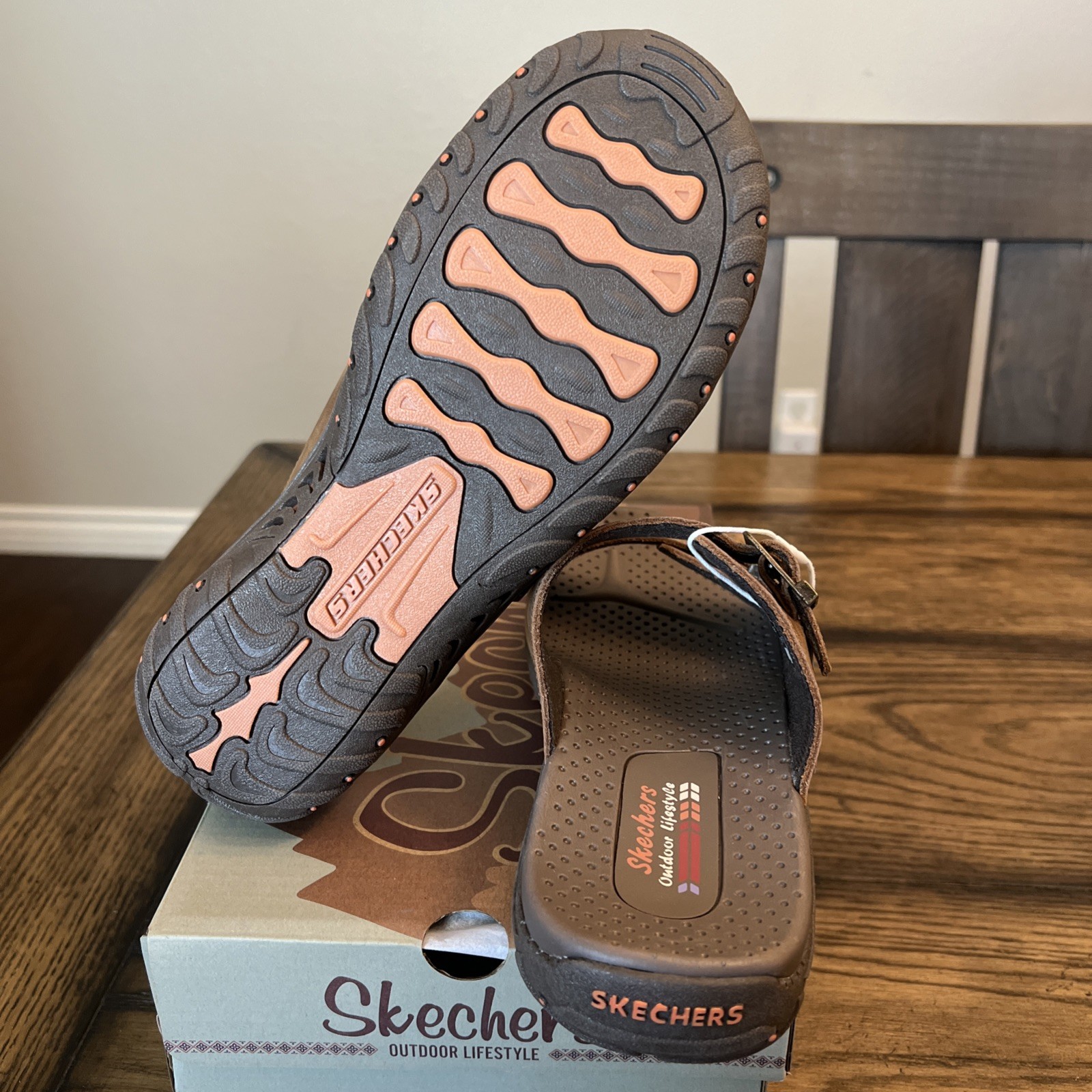 Sketchers Reggae Jammin’ Women 11 Wide Dual Strap Leather Open Toe Sandals …R19