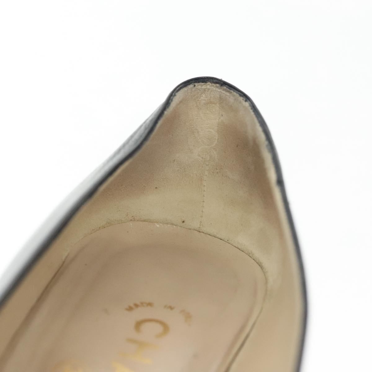 CHANEL pumps High heels Leather 35 1/2 Black CC Auth ti3388