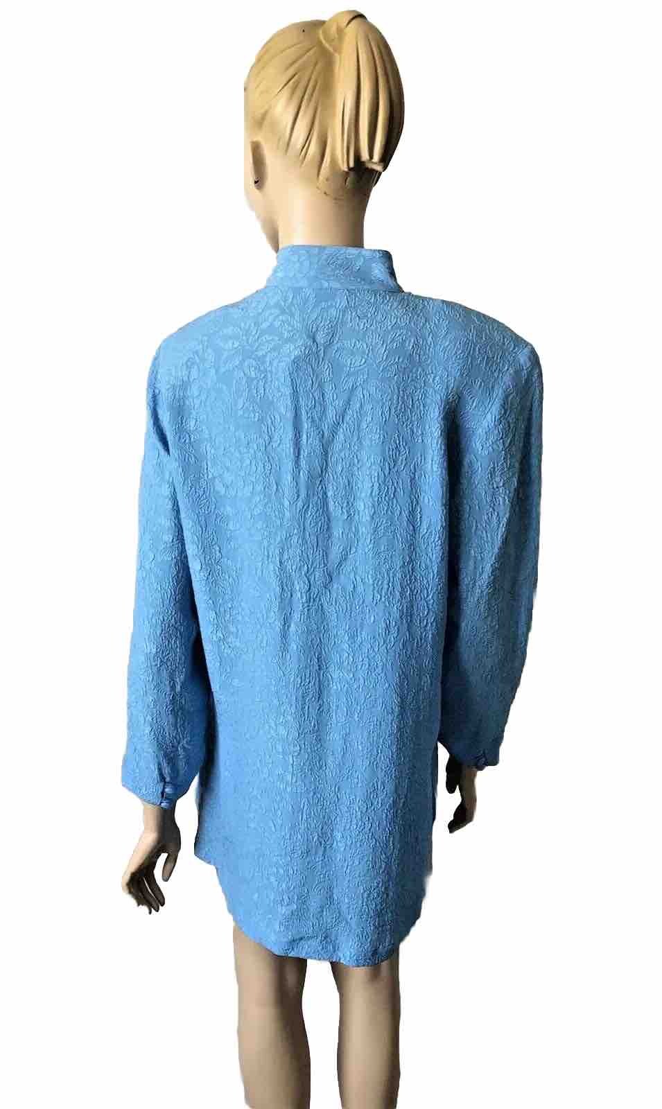 NWOT YI LIN TEXTURED BLUE TEXTURED SILK ASIAN STYLE BUTTON UP TUNIC SIZE S/M