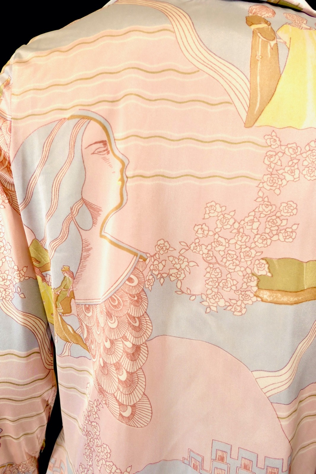 Vintage Mod Novelty Fantasy Midieval Deco Pop Art Womens Shirt Pastel Pink L M/L