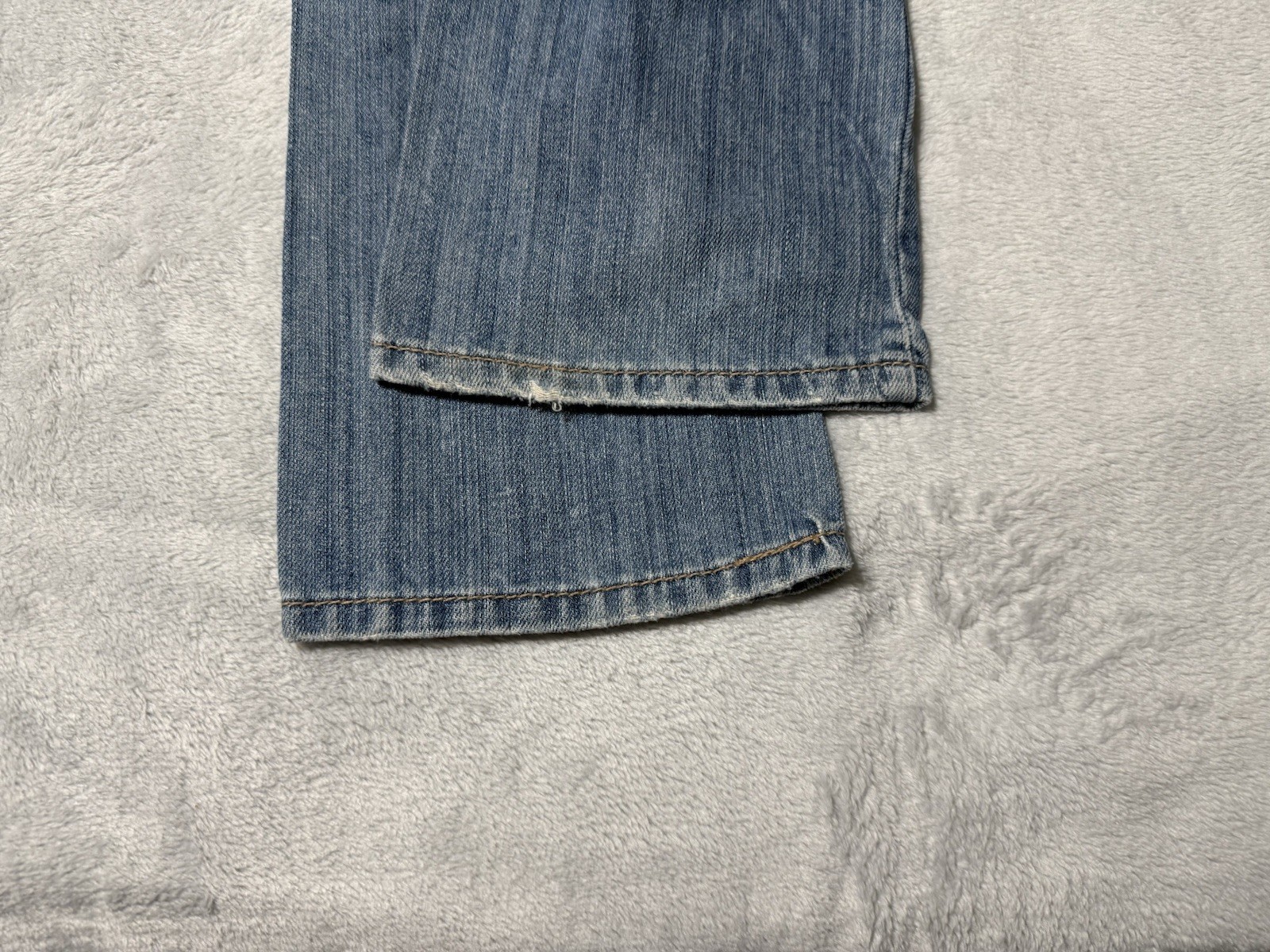 Amethyst Jeans Womens 9 Blue Bootcut Low Rise Medium Wash Distressed Style 30×31