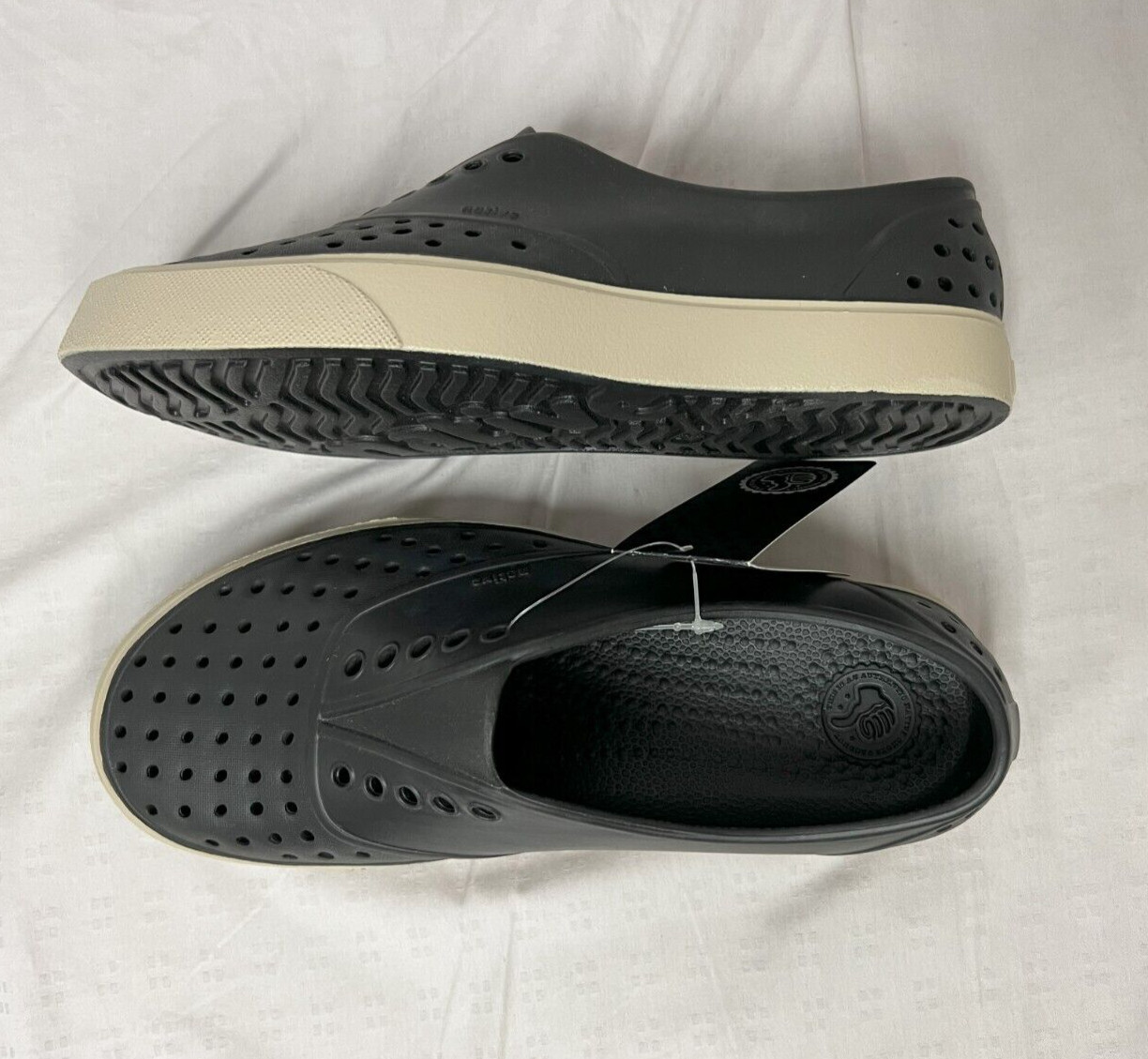 Native Adults Miller Slip On Sneaker/Water Shoe Jiffy Black Sz Men 5/Women 7 New
