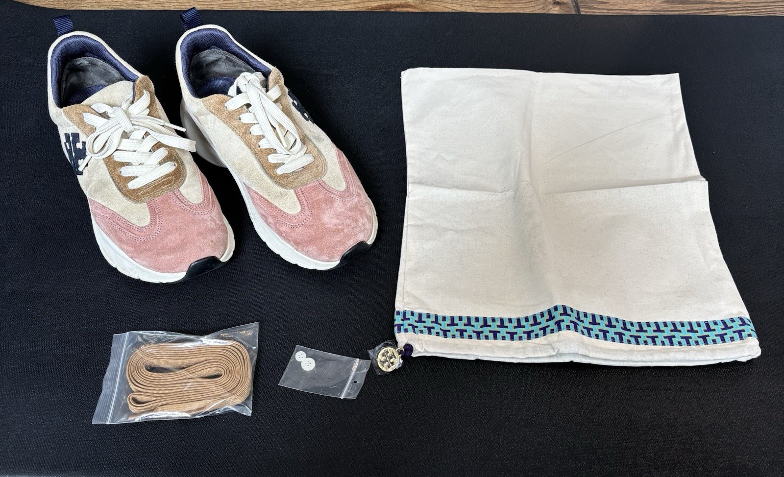 Tory Burch Good Luck Trainer NAT SUEDE in Beige/Navy/Pink Moon Size 9.5