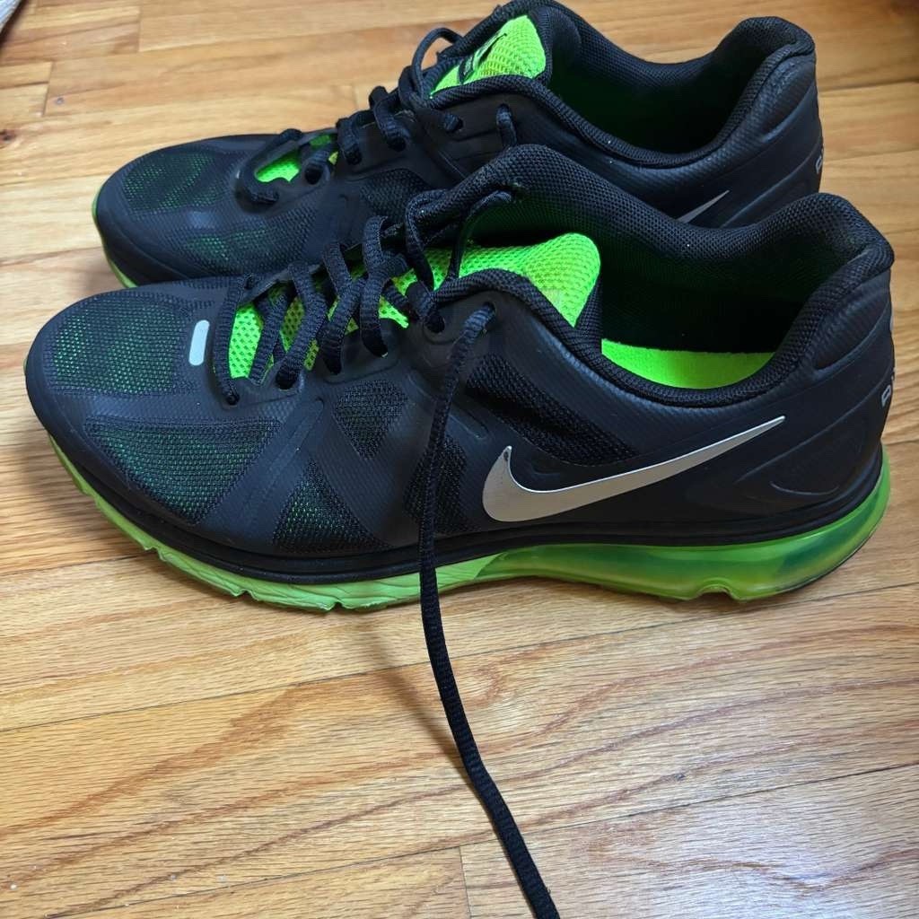 Nike Air Max Dynasty Black Volt Green Running Shoes Men’s US 8 EU 41 487975-013