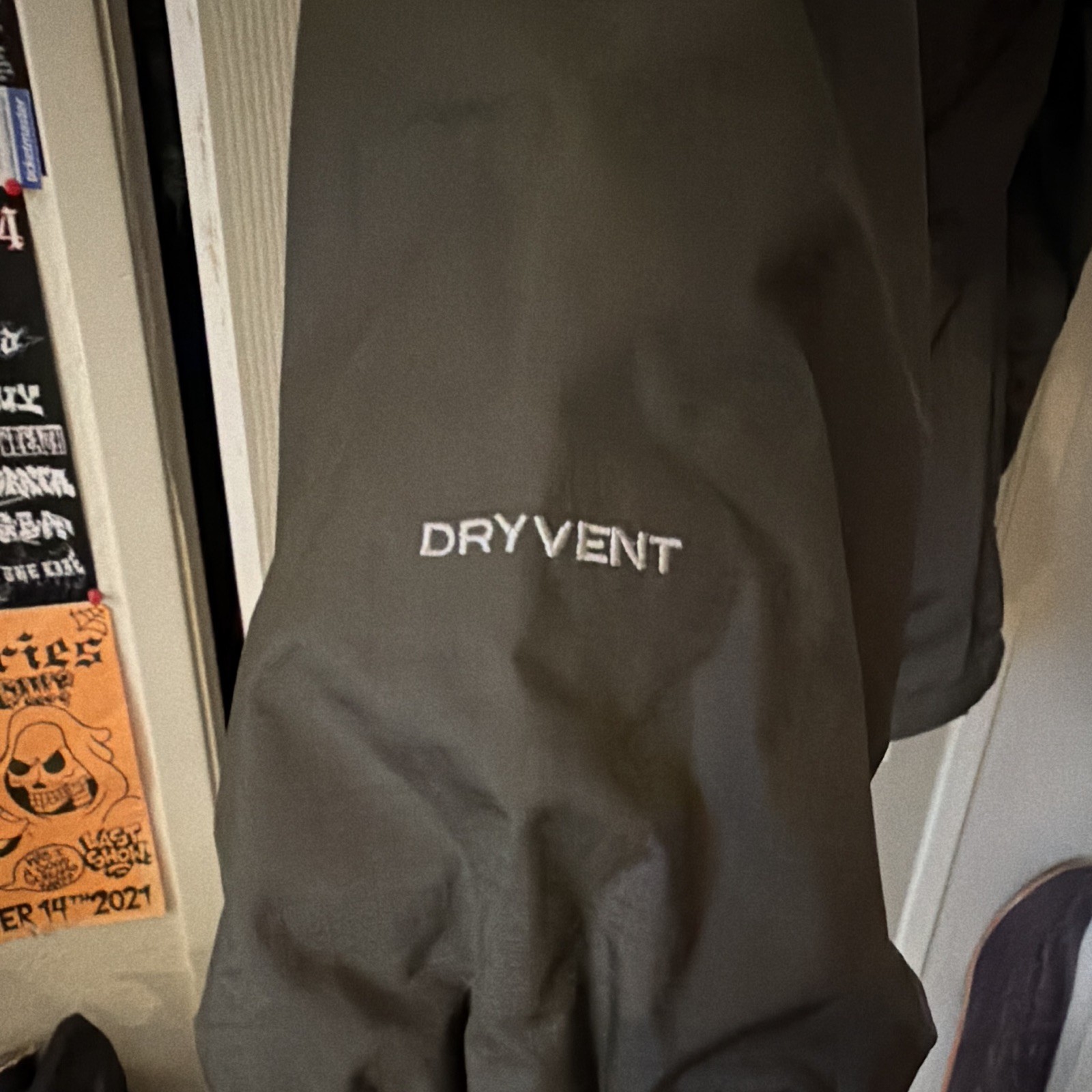 The North Face DryVent Men’s M Hooded Zip Nylon Mid-Length Rain Coat Green
