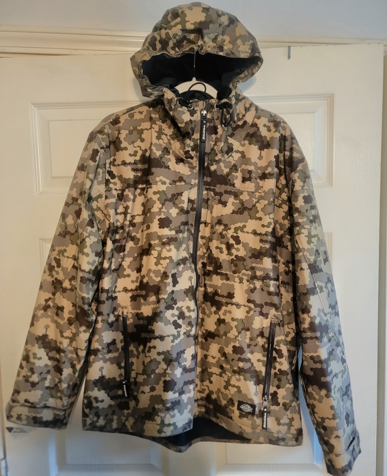 Dickies Camo Softshell Hooded Jacket Men’s Large New With Tags NWT Full Zip