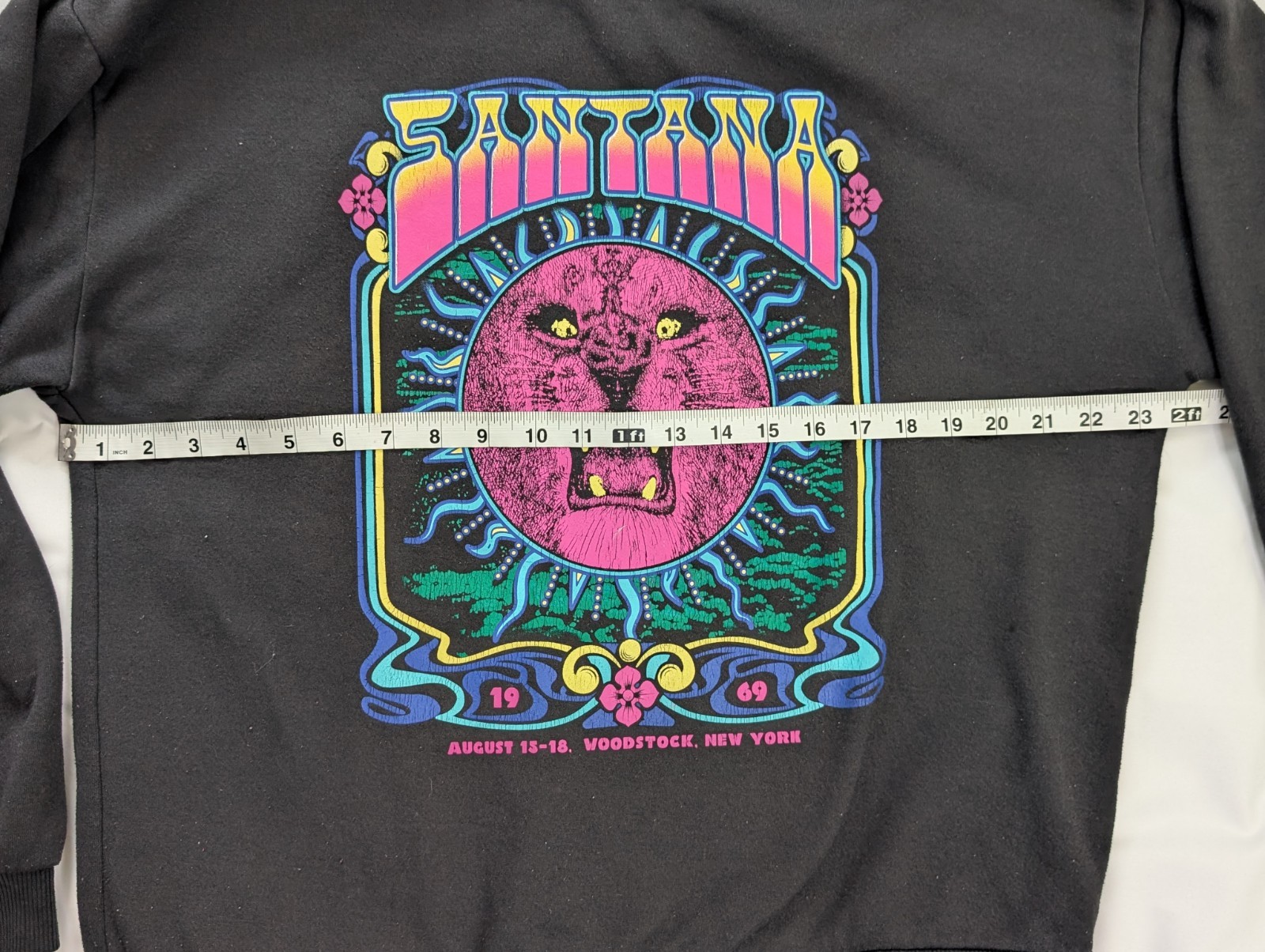 Carlos Santana Pullover Crewneck Woodstock 1969 Purple Lion Womens Large