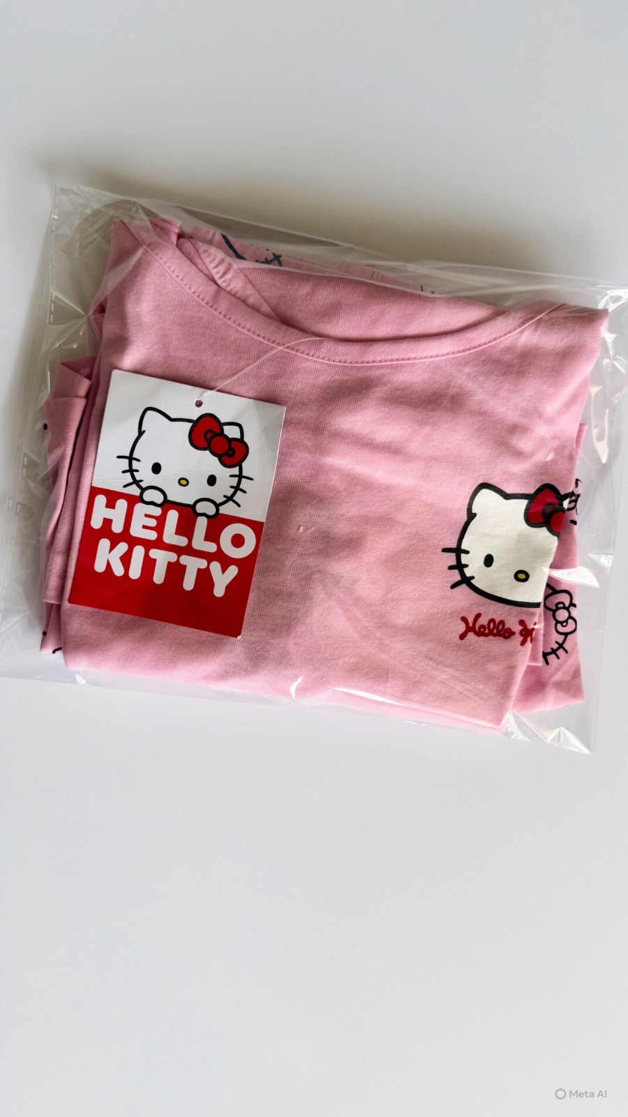 Hello Kitty Pajama Set for Women – Soft & Comfortable Sleepwear XS, S, M, L, Xl
