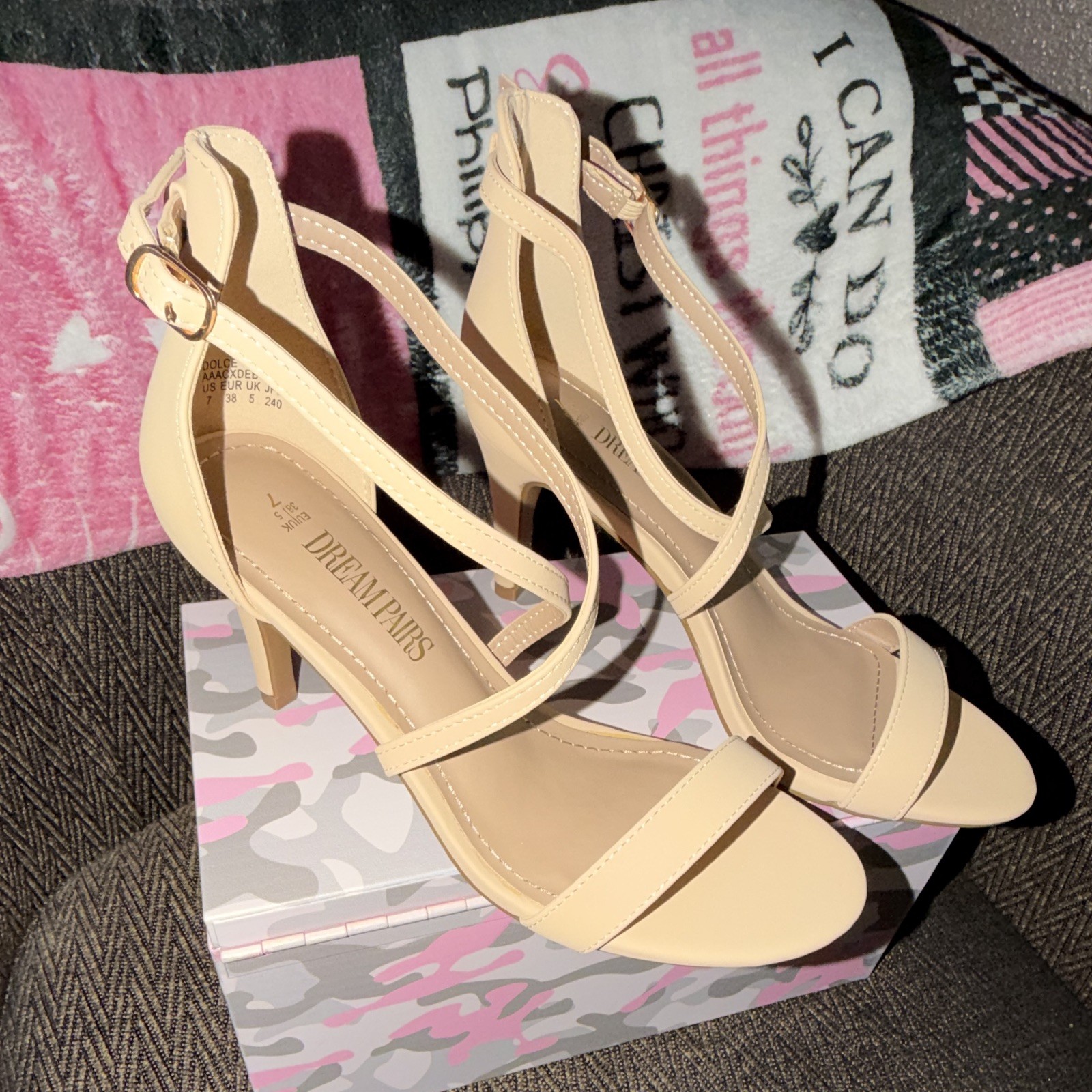Dream Pairs Beige Strappy Ankle Strap Stiletto Open Toe Heels US 7 EU 38