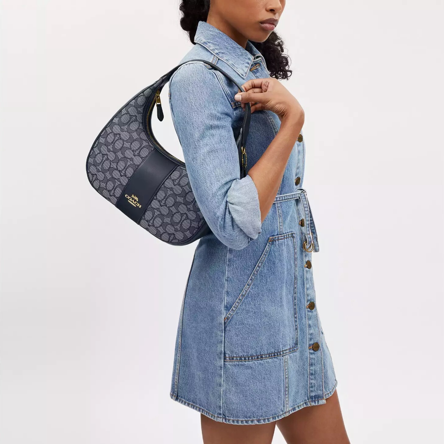 NWT Coach CV001 Carmen Shoulder Bag In Signature Jacquard Smooth Leather $350