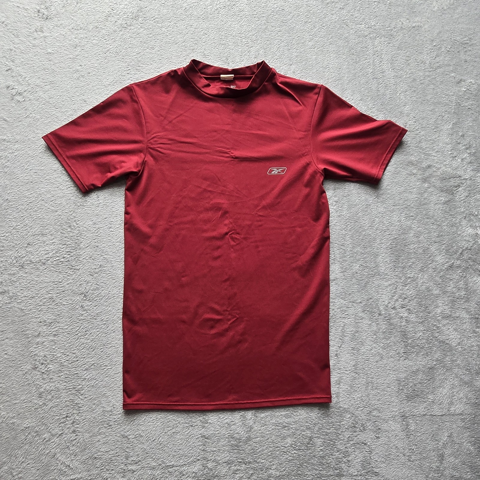 Reebok Top Women’s M Play Dry Short Sleeve Mock Neck Athletic Gym Athleisure Red