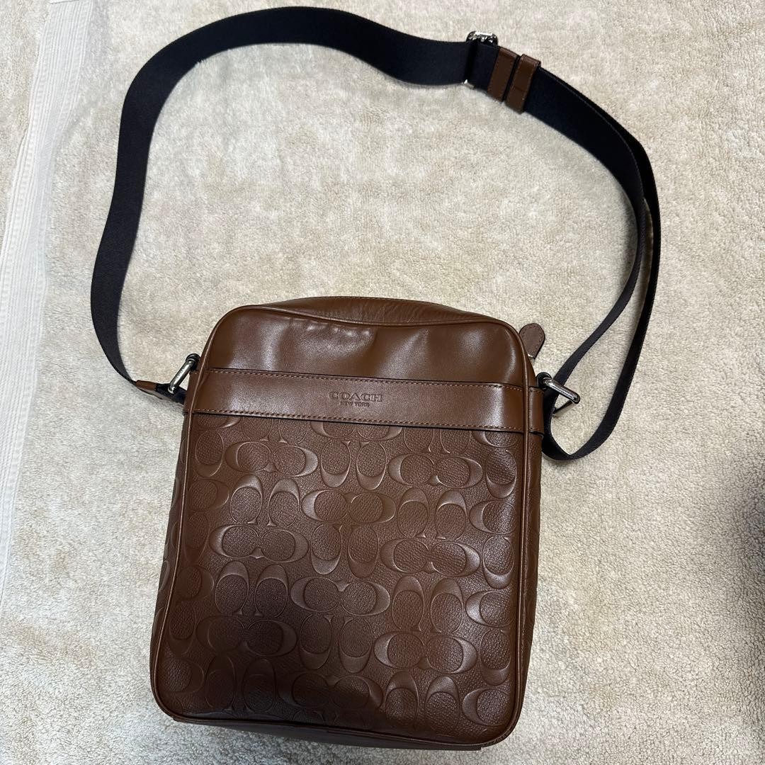 Excellent condition Coach shoulder bag F24868 leather brown 27a