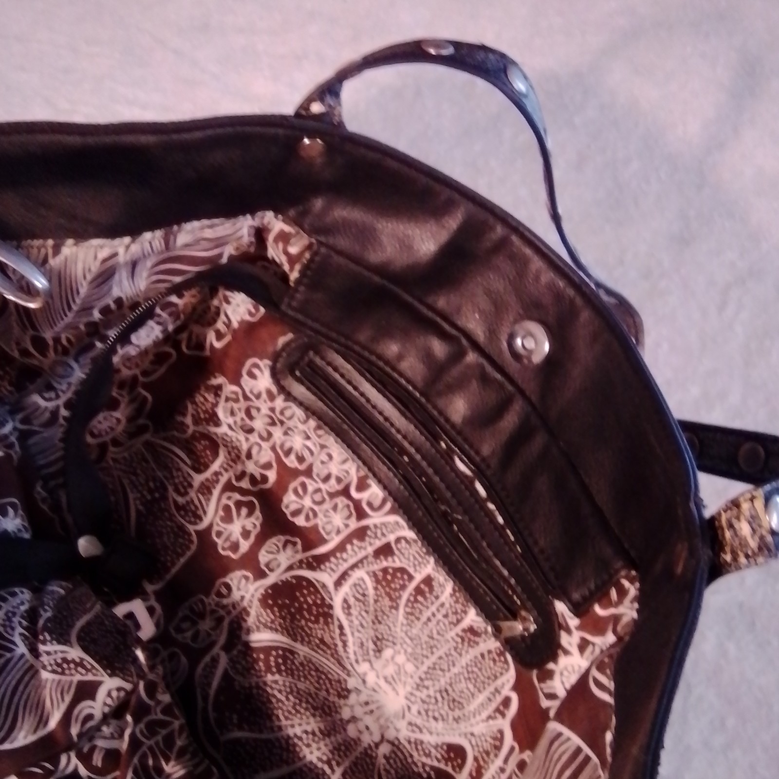 Womens Black Silver Large Shoulder Bag Zip Studded Metallic Floral Lined Pockets