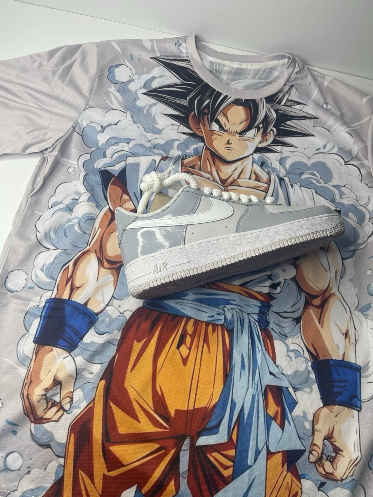 Nike Air Force 1 07 LV8 Wolf Grey Vast Grey White Size 10 Bonus Goku XL Shirt