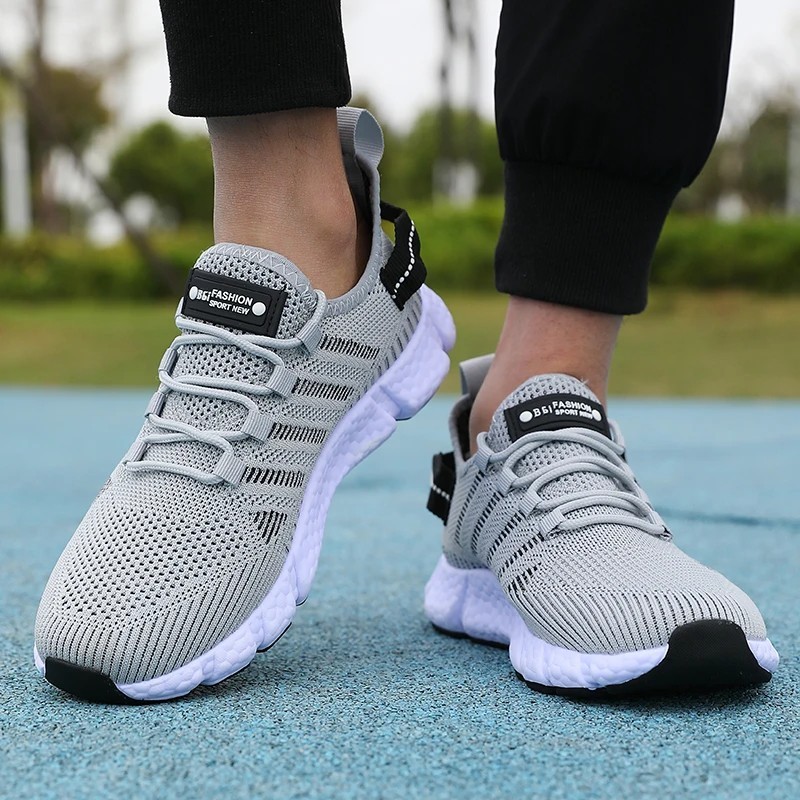 Men’s Breathable Mesh Running Shoes Lightweight Casual Sneakers