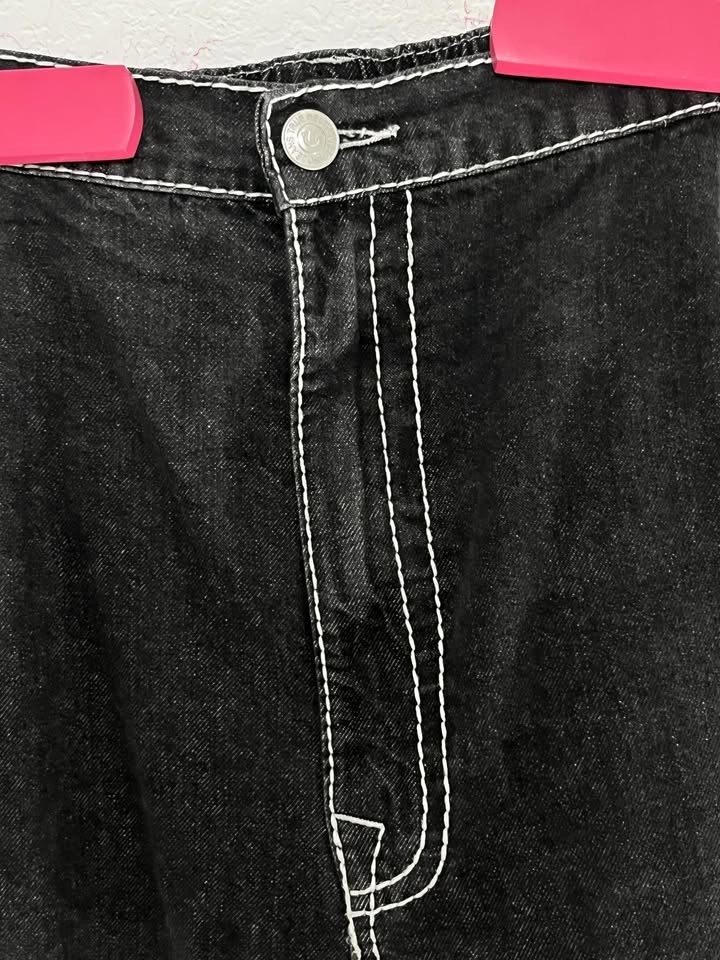 True Religion Men’s Jeans Size 46 Grey Black Contrast Stitch Horseshoe Denim