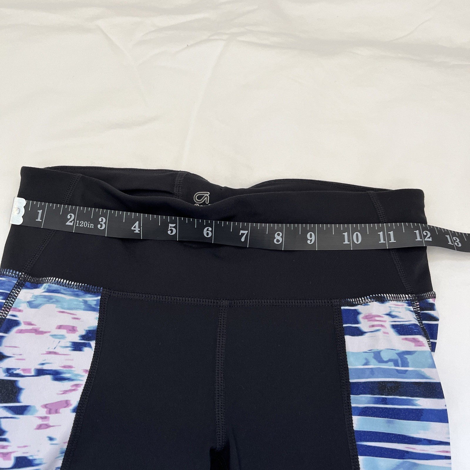 GapFit Leggings Womens XS Petite Capri Cherry Blossom Sculpt Compression