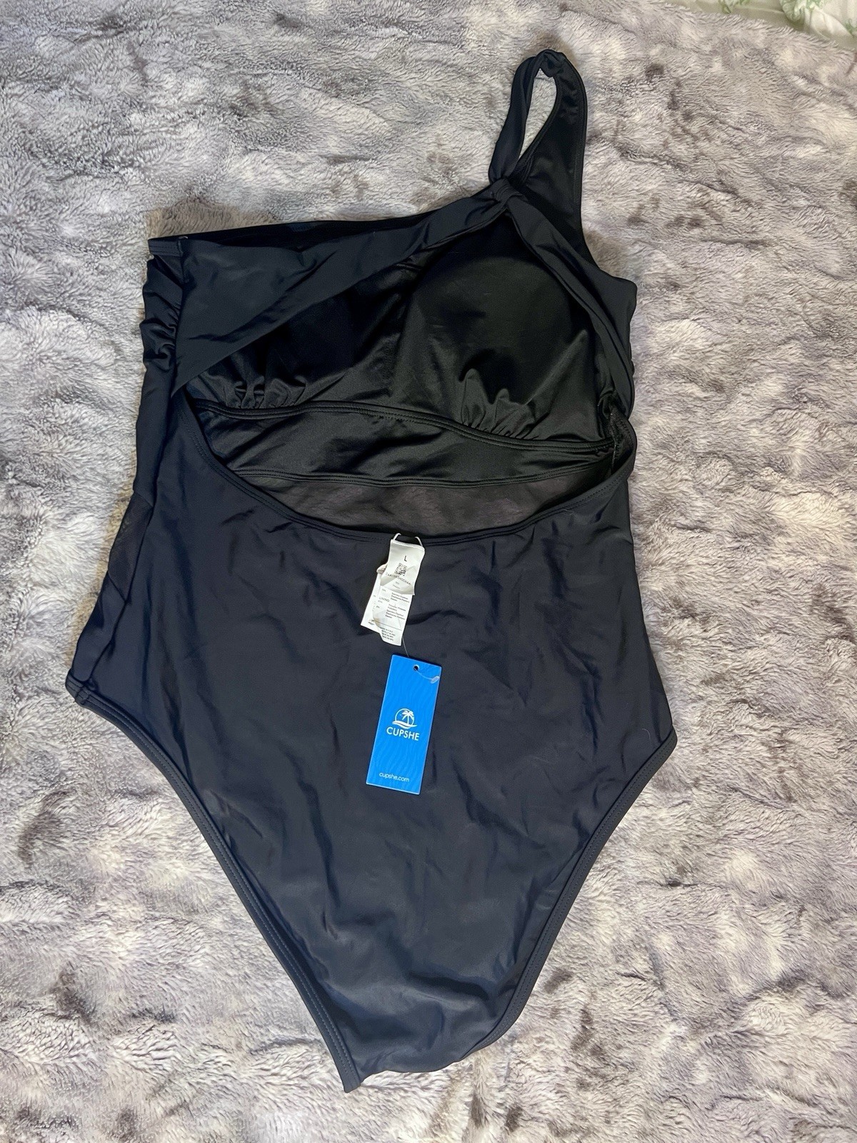 CUPSHE Black Solid One-Shoulder Mesh Cutout Lined One-Piece Swimsuit M C